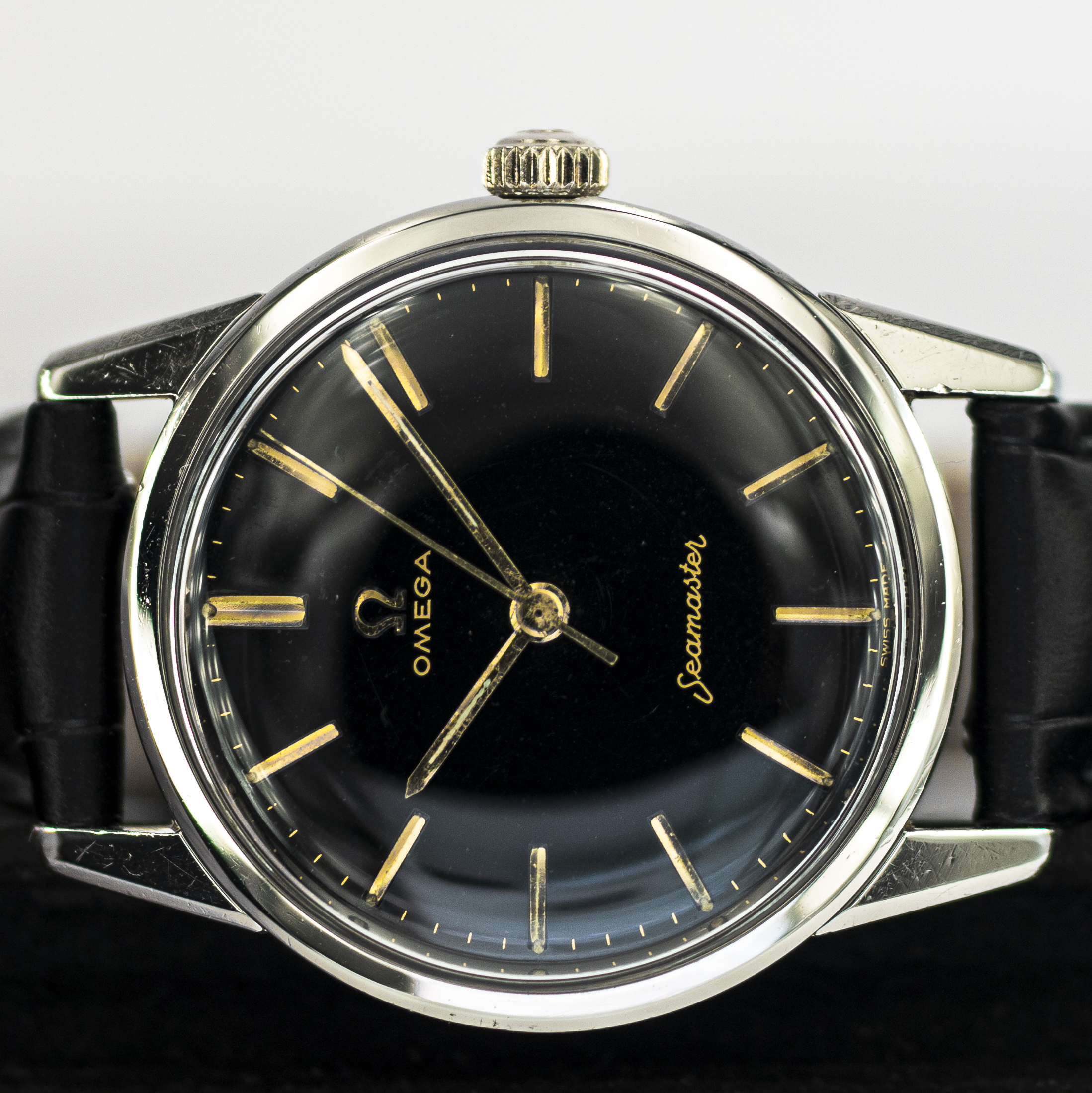 1426_marcels_watch_group_vintage_wristwatch_1961_omega_14390_seamaster_dial_14