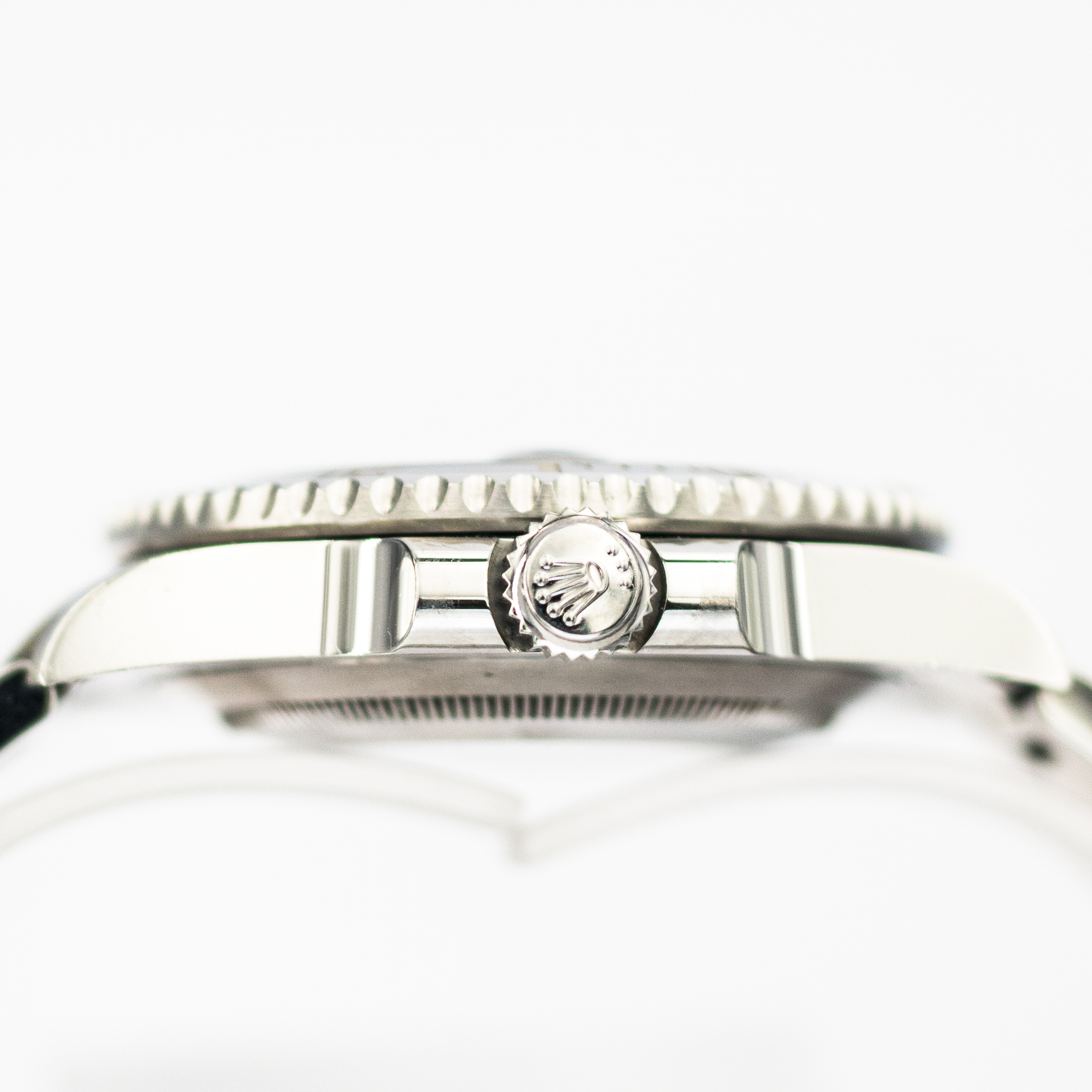 1417_marcels_watch_group_2018_rolex_116610LN_submariner_date_case_side_07