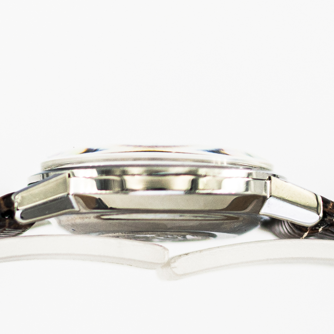 1431_marcels_watch_group_vintage_ladies_watch_1966_omega_535.004_seamaster_de_ville_case_side_05