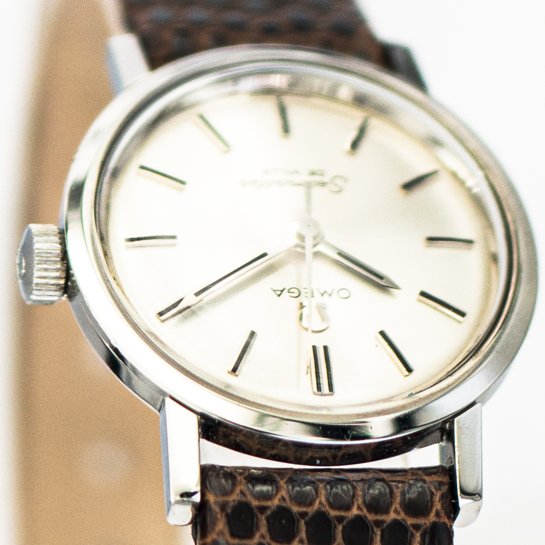 1431_marcels_watch_group_vintage_ladies_watch_1966_omega_535.004_seamaster_de_ville_case_side_10