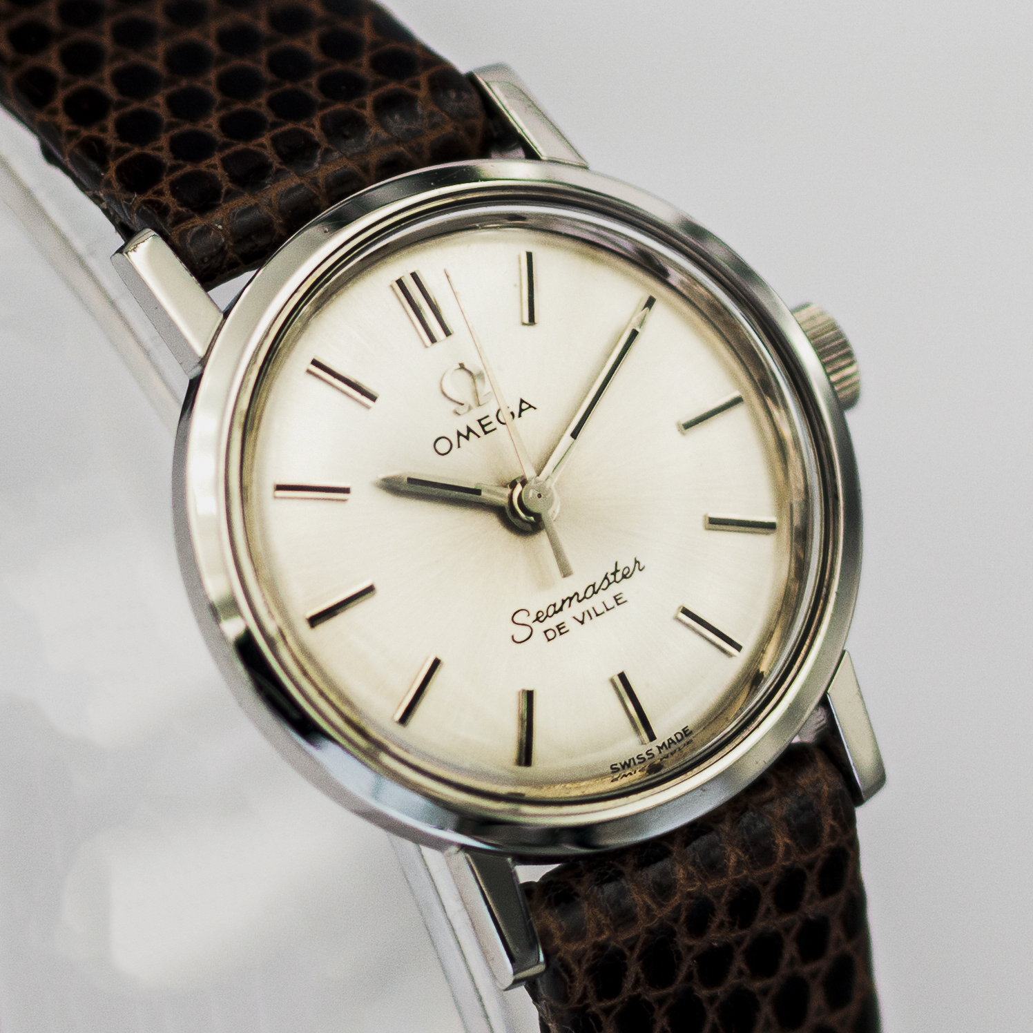 1431_marcels_watch_group_vintage_ladies_watch_1966_omega_535.004_seamaster_de_ville_dial_09