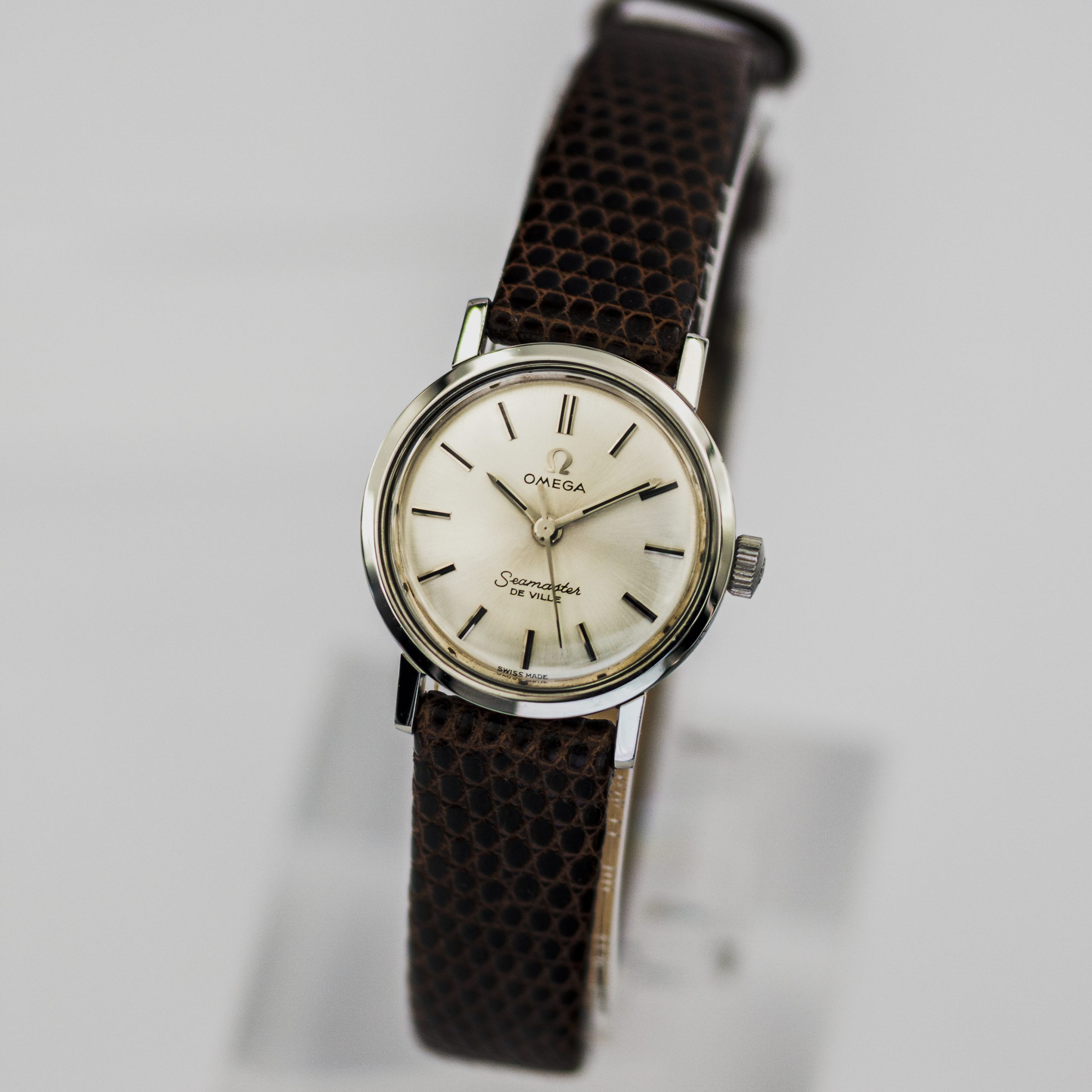 1431_marcels_watch_group_vintage_ladies_watch_1966_omega_535.004_seamaster_de_ville_dial_11