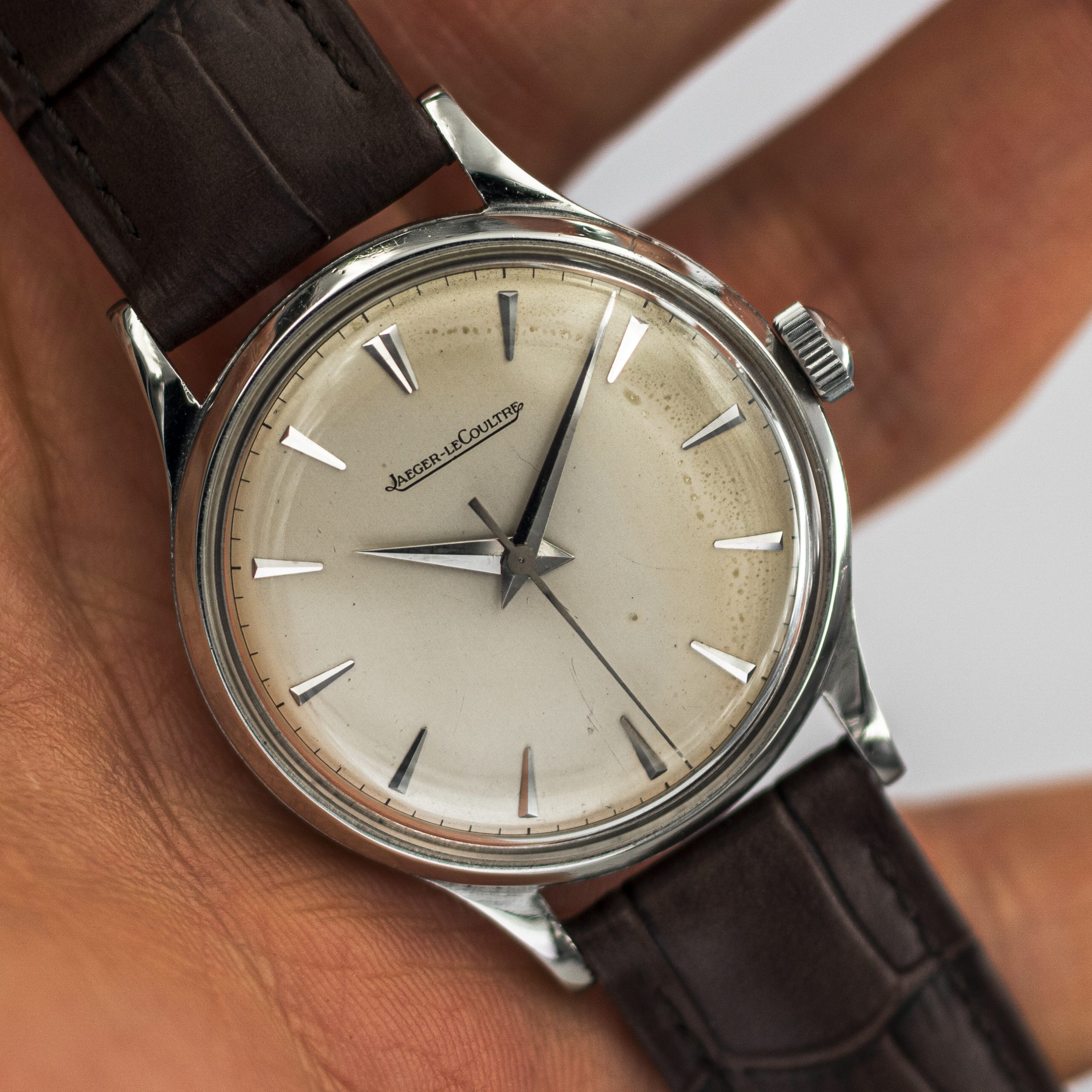 1434_marcels_watch_group_vintage_wristwatch_1951_jaegerlecoultre_e165_dial_015