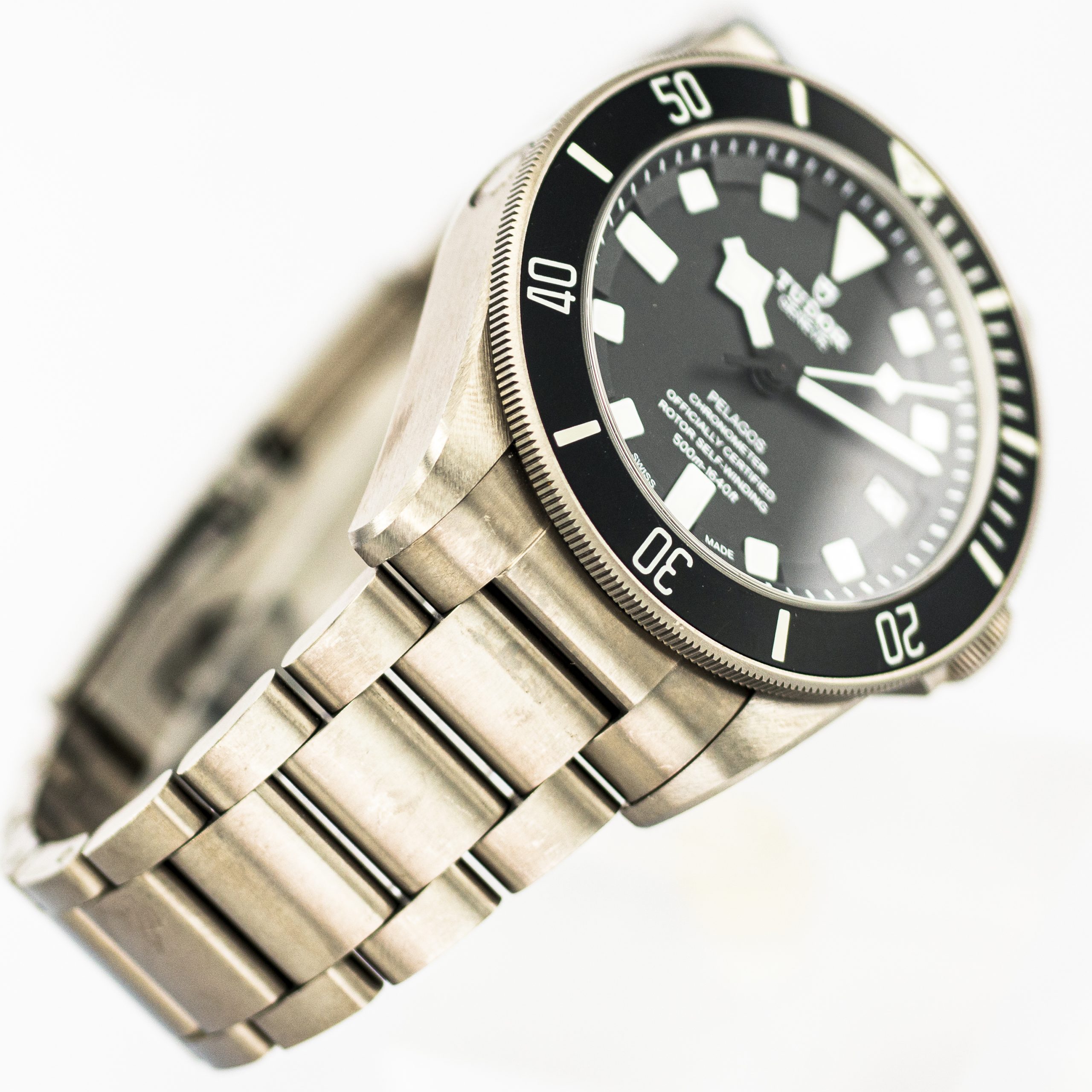 1468_marcels_watch_group_tudor_25600T_pelagos_bracelet_03