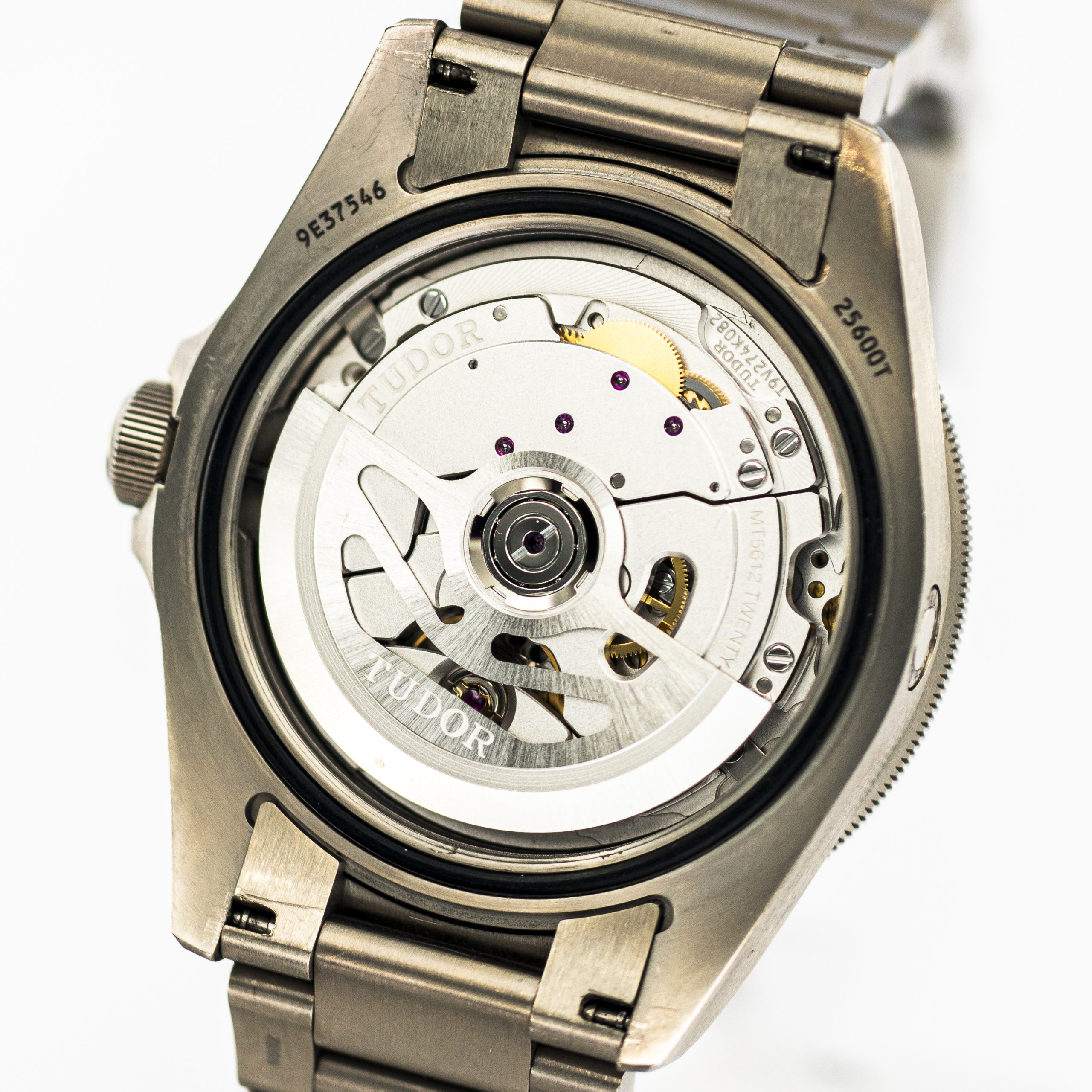1468_marcels_watch_group_tudor_25600T_pelagos_cal_mt5612_movement_02
