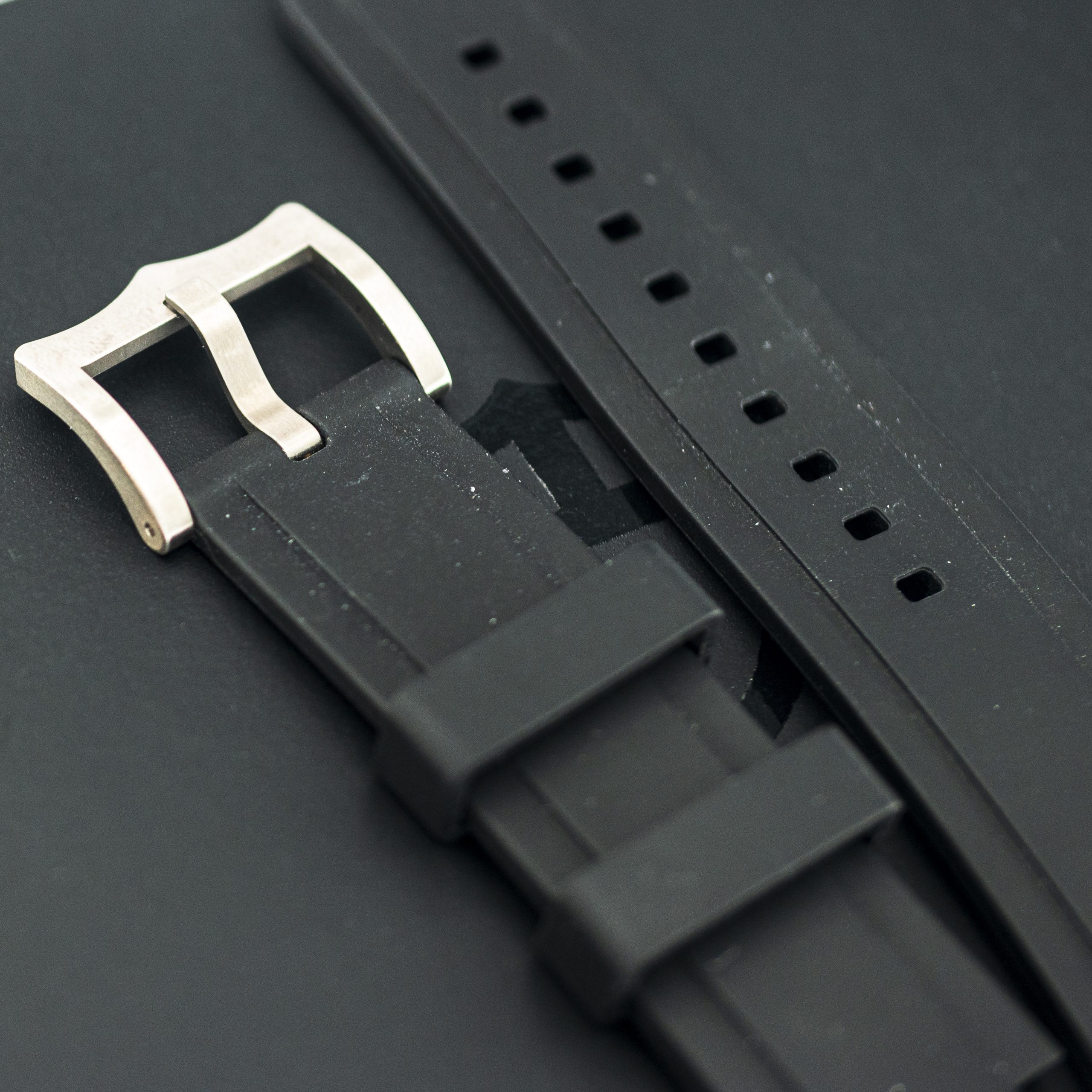 1468_marcels_watch_group_tudor_25600T_pelagos_cbox_papers_05