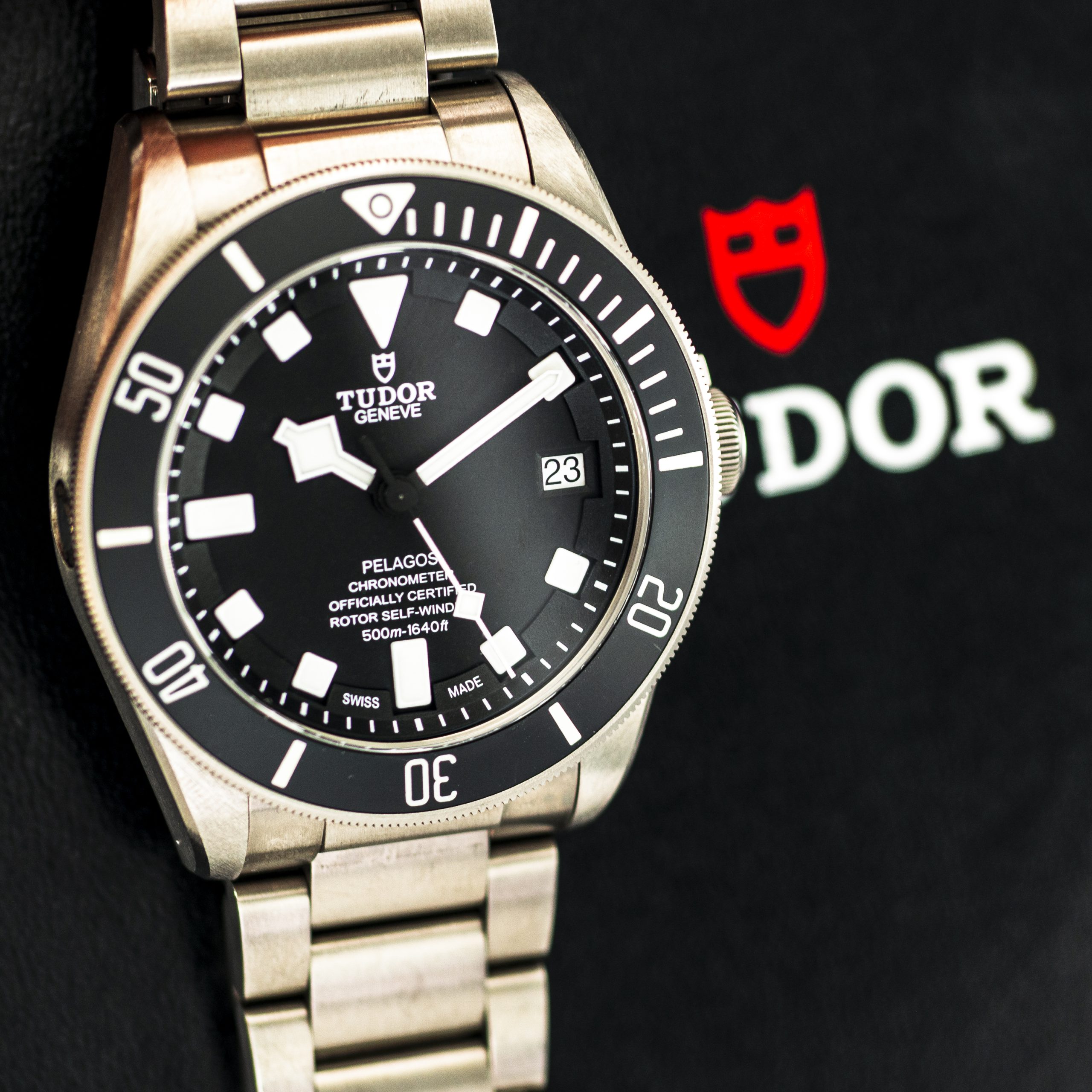 1468_marcels_watch_group_tudor_25600T_pelagos_cbox_papers_10