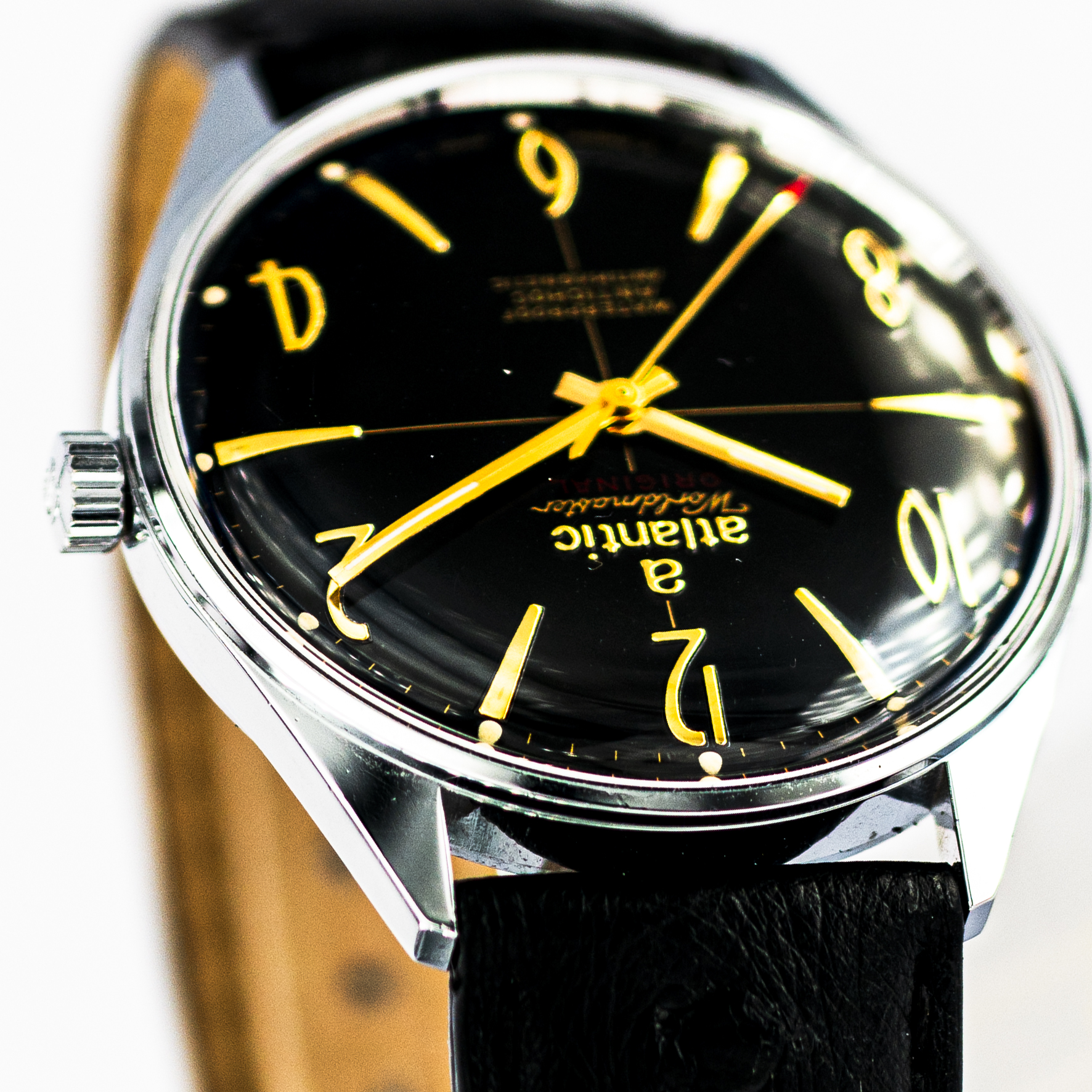 1474_marcels_watch_group_vintage_wristwatch_1960s_atlantic_61660_worldmaster_lugs_04