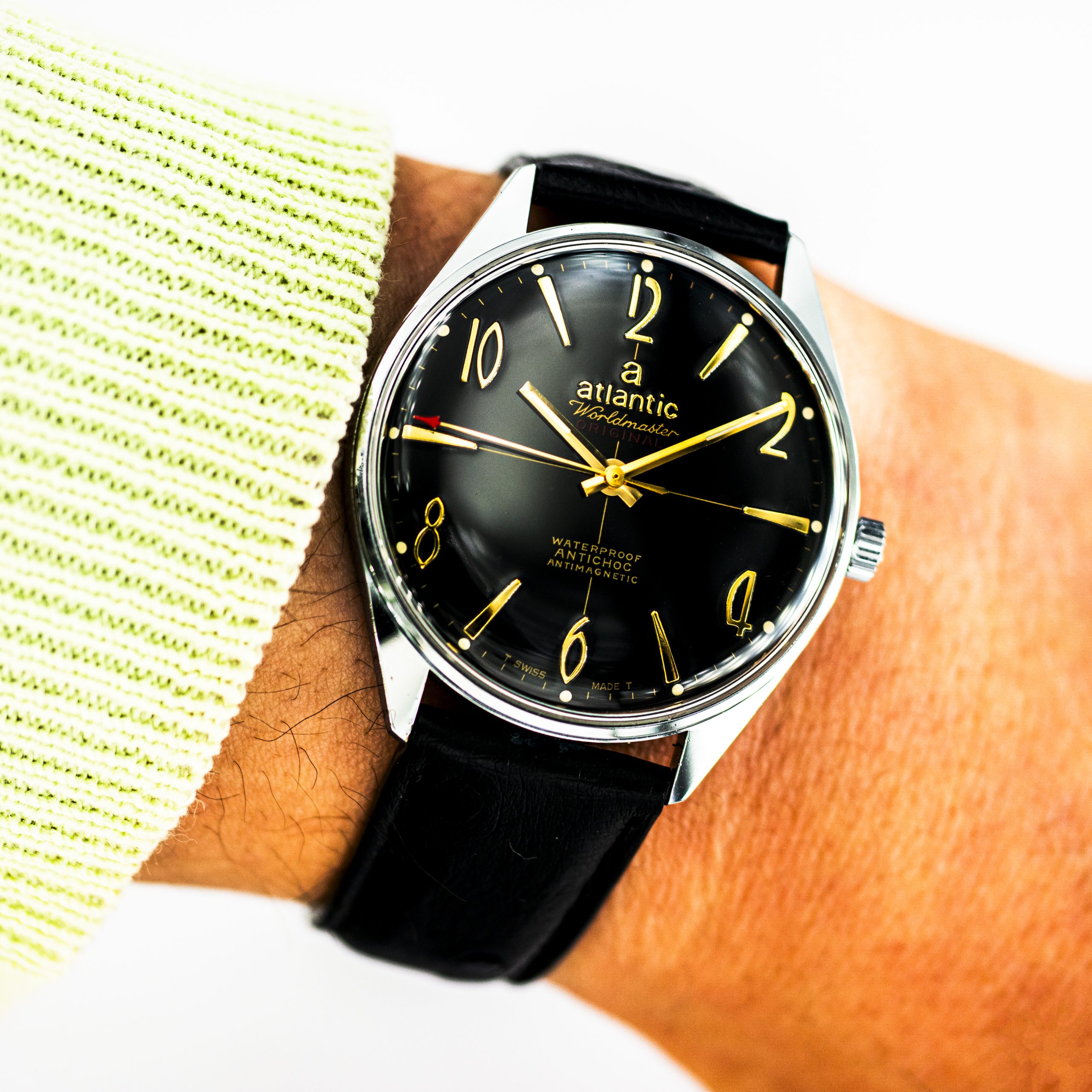 1474_marcels_watch_group_vintage_wristwatch_1960s_atlantic_61660_worldmaster_wristshot_01