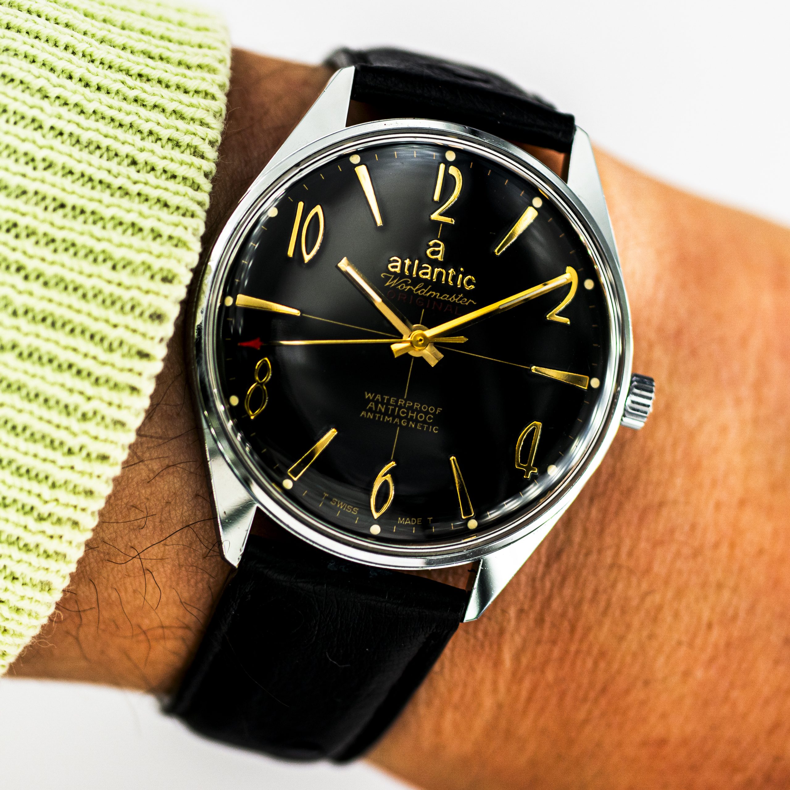 1474_marcels_watch_group_vintage_wristwatch_1960s_atlantic_61660_worldmaster_wristshot_02