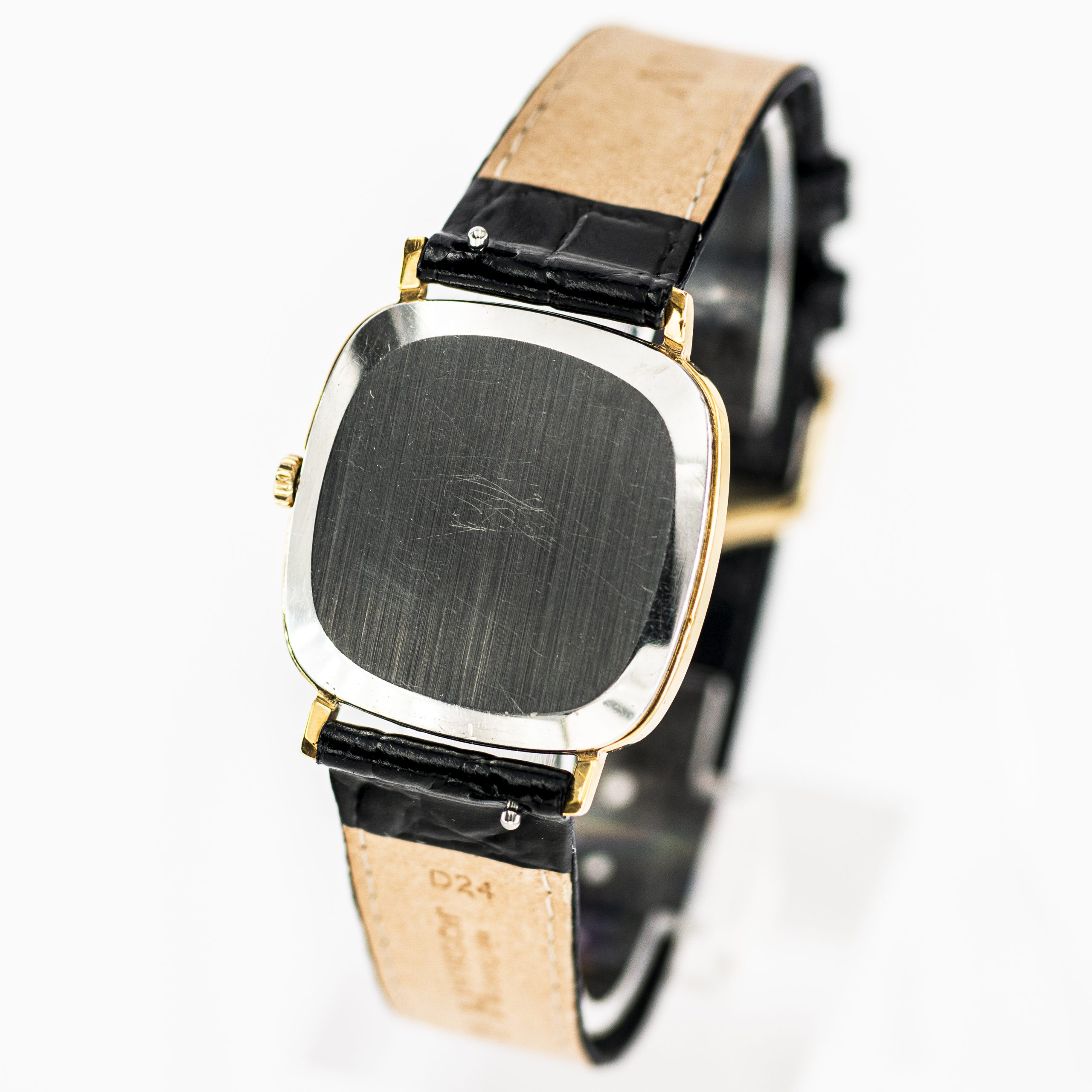 1480_marcels_watch_group_vintage_wrist_watch_1974_omega_MD111.0118_de_ville_caseback_02