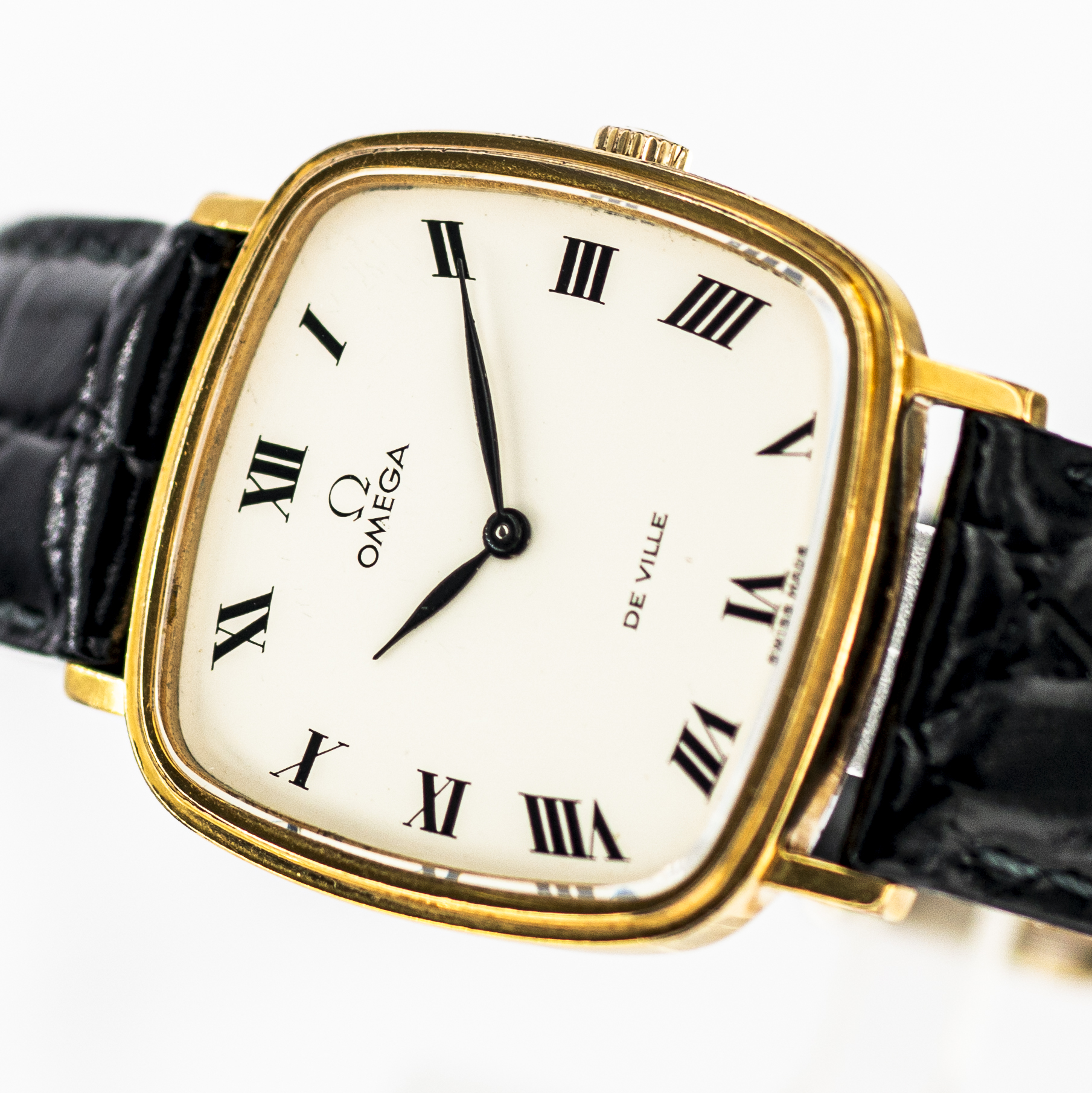 1480_marcels_watch_group_vintage_wrist_watch_1974_omega_MD111.0118_de_ville_dial_01