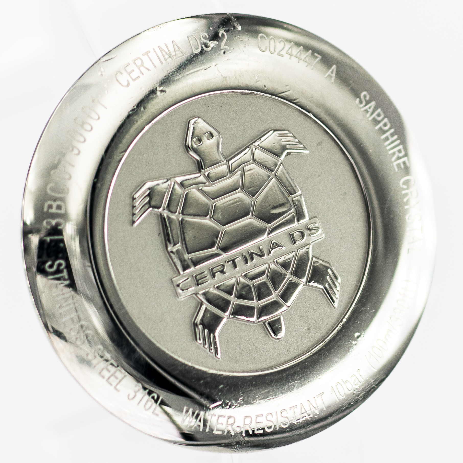 1489_marcels_watch_group_certina_C024.447.11.081.00_ds2_precidrive_turtleback_caseback_01