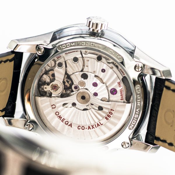 1495_marcels_watch_group_2009_omega_431.33.41.22.06.001_de_ville_hour_vision_annual_calendar_cal8601_movement_03
