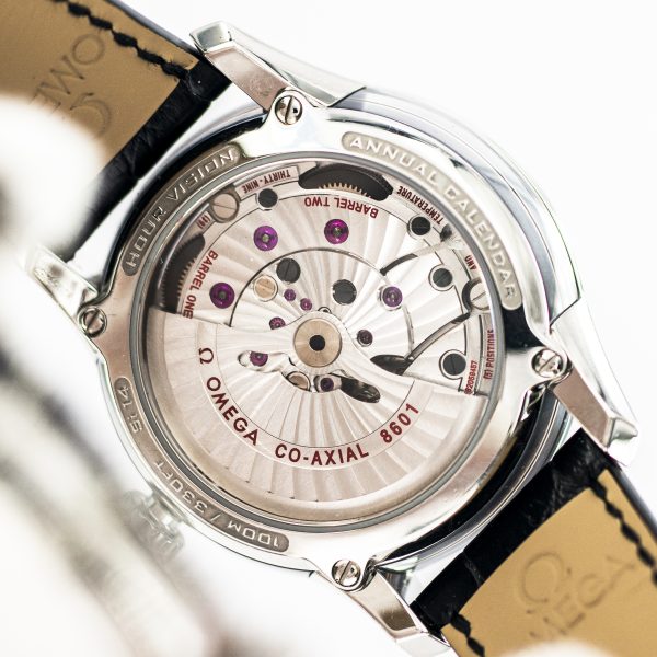 1495_marcels_watch_group_2009_omega_431.33.41.22.06.001_de_ville_hour_vision_annual_calendar_cal8601_movement_05