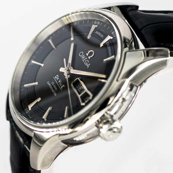 1495_marcels_watch_group_2009_omega_431.33.41.22.06.001_de_ville_hour_vision_annual_calendar_dial_06