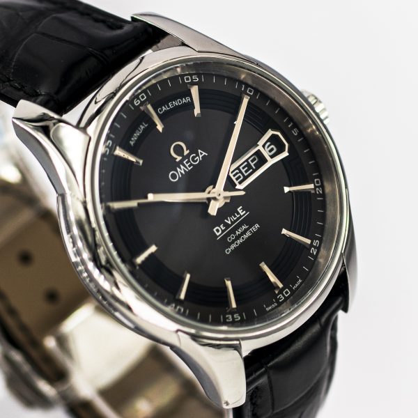 1495_marcels_watch_group_2009_omega_431.33.41.22.06.001_de_ville_hour_vision_annual_calendar_dial_08