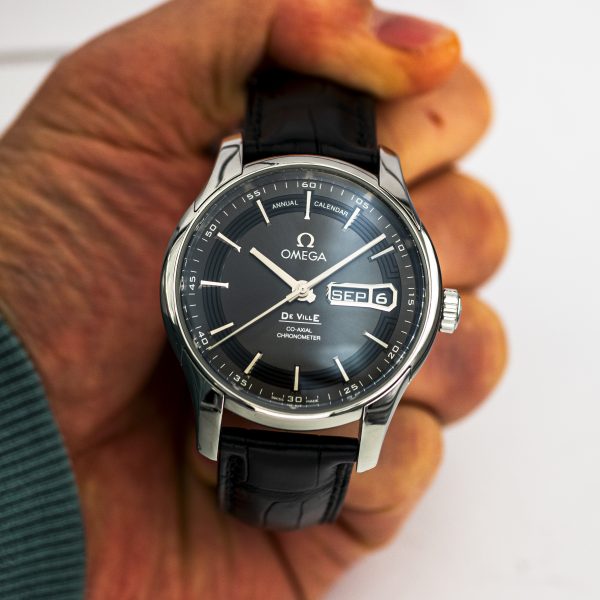 1495_marcels_watch_group_2009_omega_431.33.41.22.06.001_de_ville_hour_vision_annual_calendar_dial_14