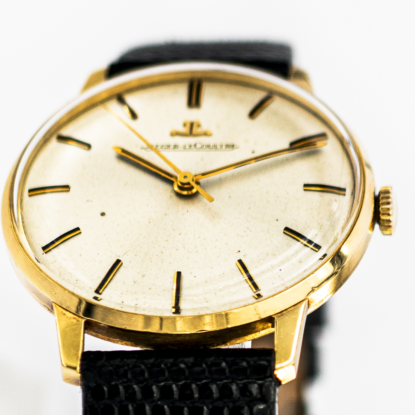 1506_marcels_watch_group_vintage_wristwatch_1970_jaegerlecoultre_20007_lugs_02