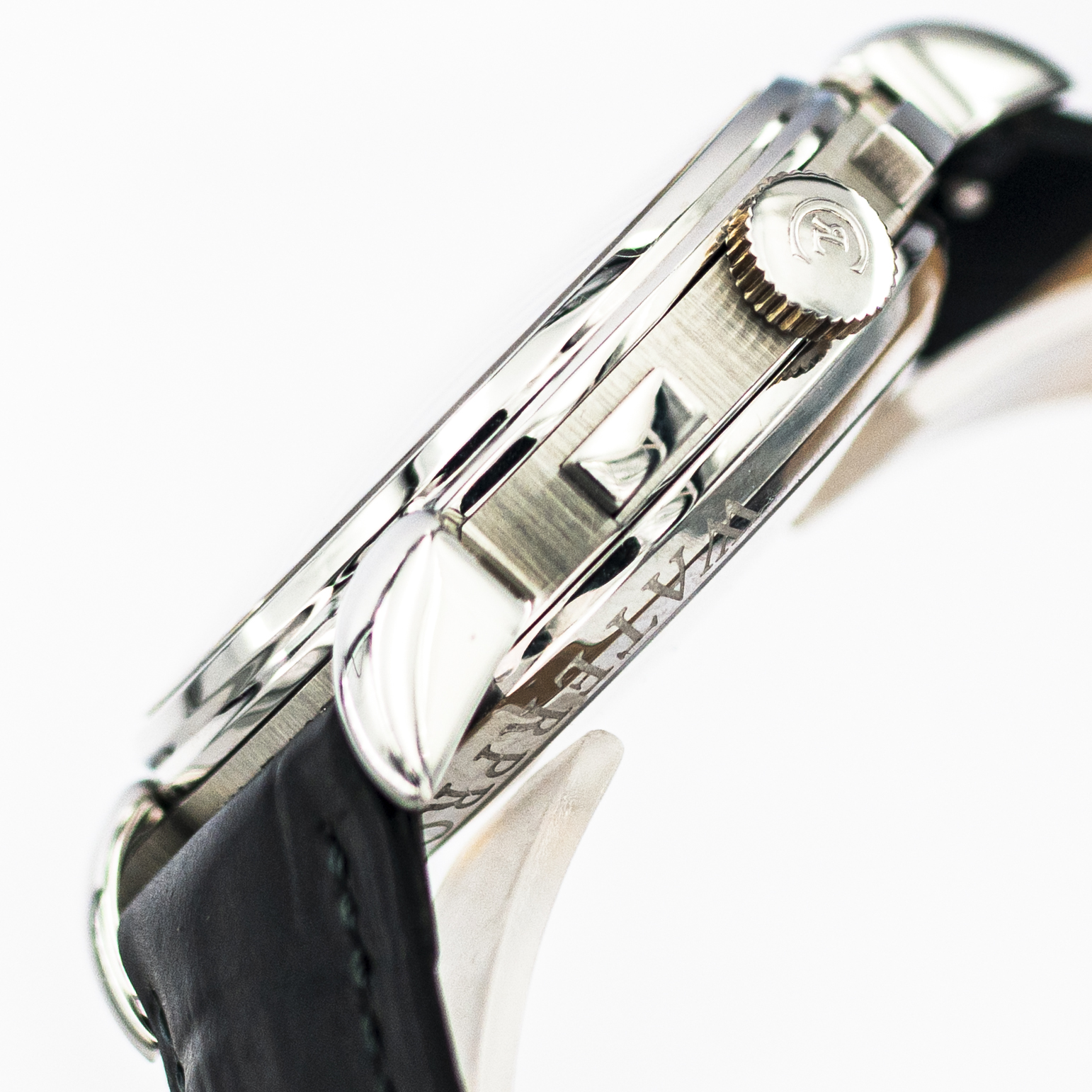 1513_marcels_watch_group_wristwatch_2005_chronoswiss_ch7403_klassik_volvo_case_side_03