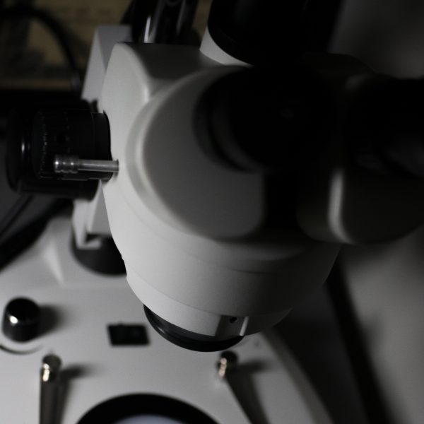marcels_watch_group_watchmaking_course_watchmaker_10