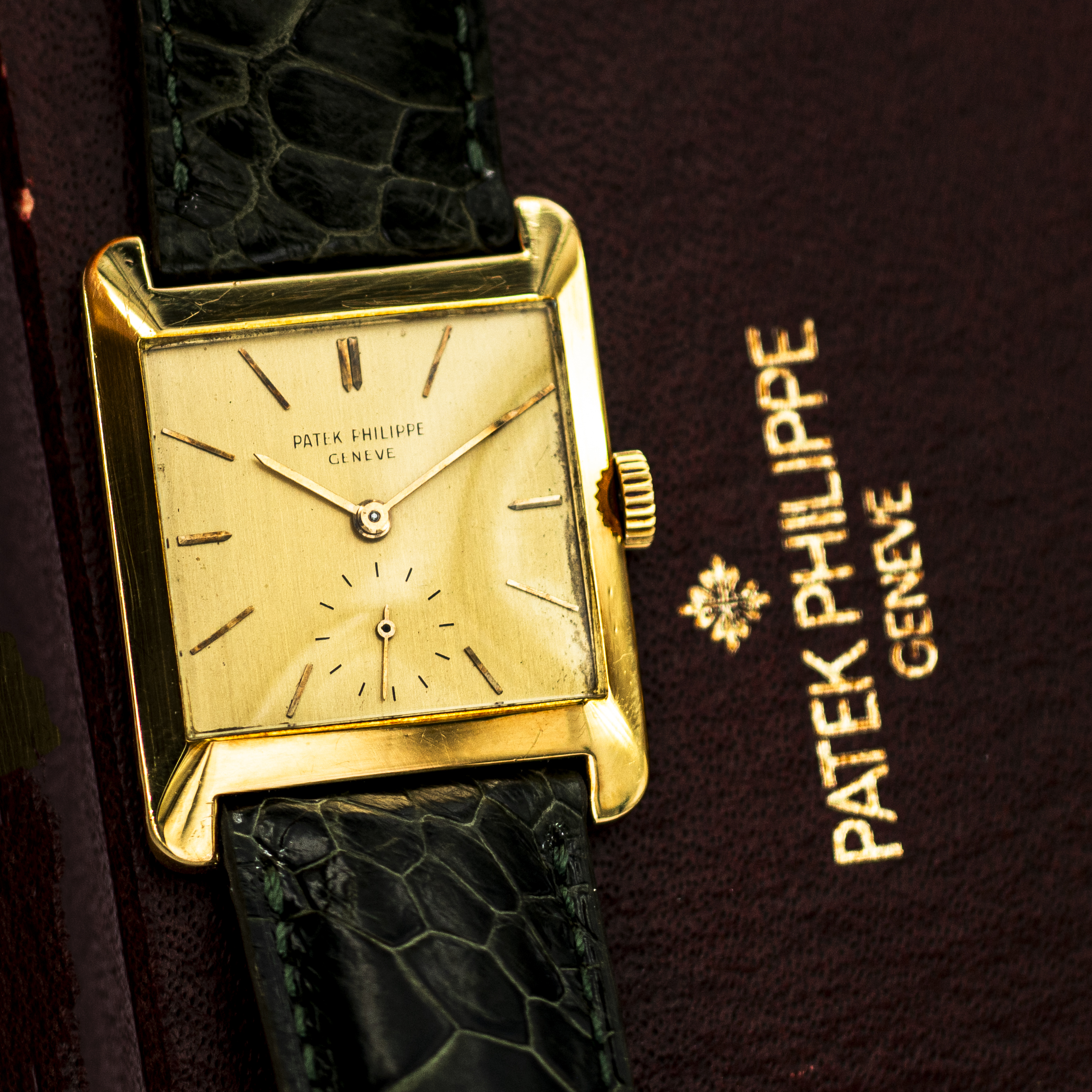 1507_marcels_watch_group_vintage_wristwatch_1952_patek_philippe_2488_goldwatch_dial_15