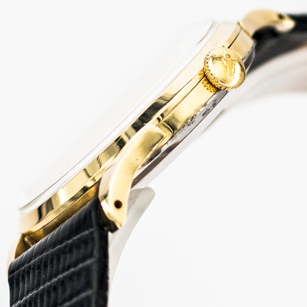 1510_marcels_watch_group_vintage_wristwatch_1955_iwc_1454642_calatrava_case_side_03