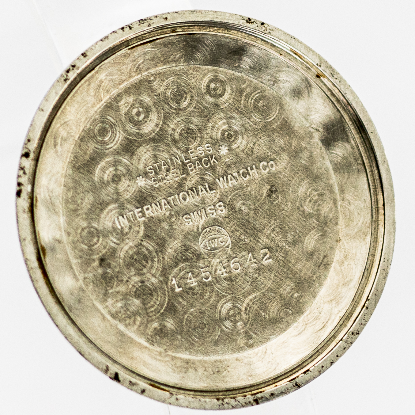 1510_marcels_watch_group_vintage_wristwatch_1955_iwc_1454642_calatrava_caseback_03