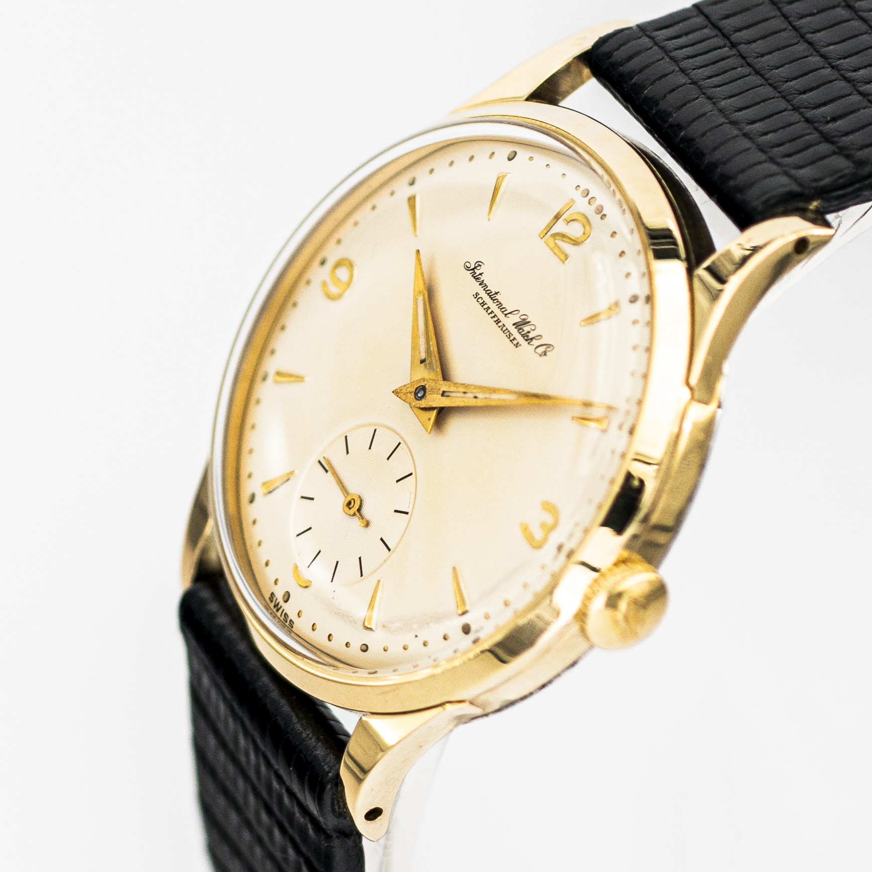 1510_marcels_watch_group_vintage_wristwatch_1955_iwc_1454642_calatrava_dial_06