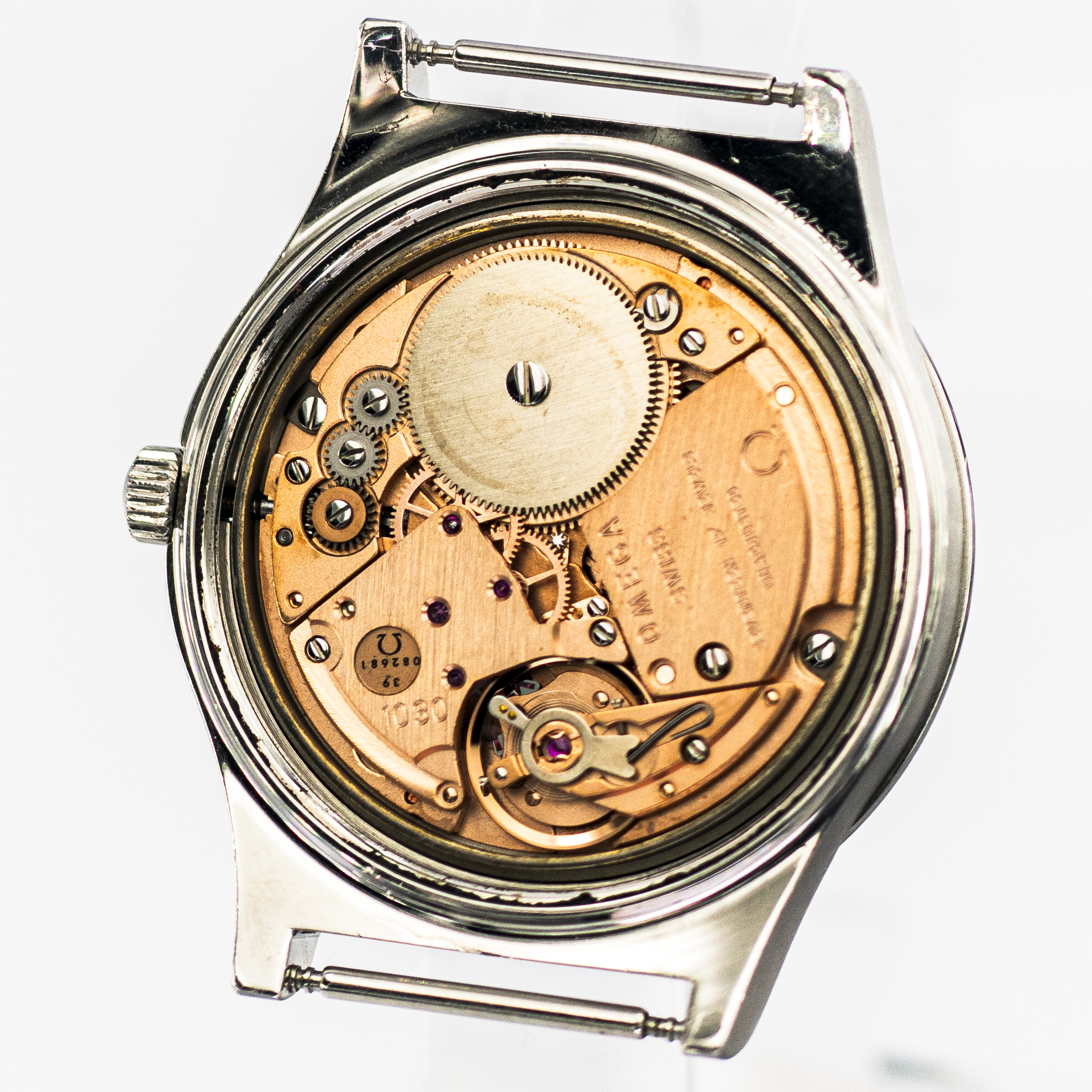 1521_marcels_watch_group_vintage_wristwatch_1975_omega_136.0102_geneve_movement_cal1030_02