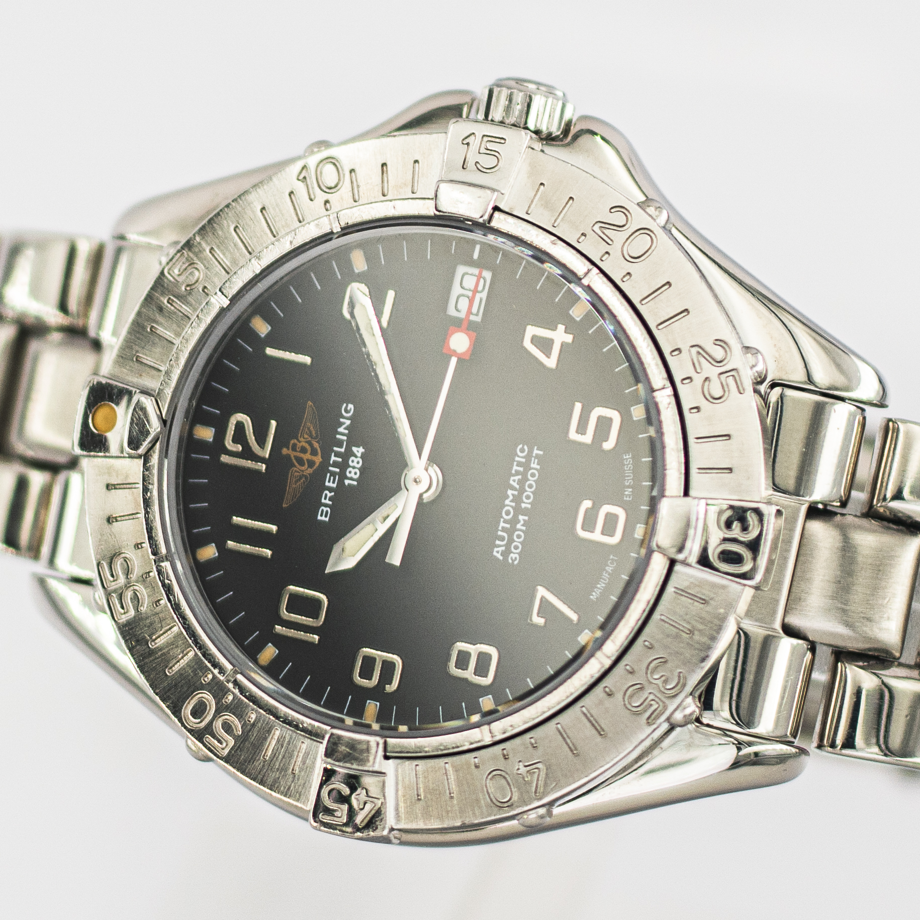 1493_marcels_watch_group_vintage_wristwatch_1990s_breitling_a17035_colt_dial_13