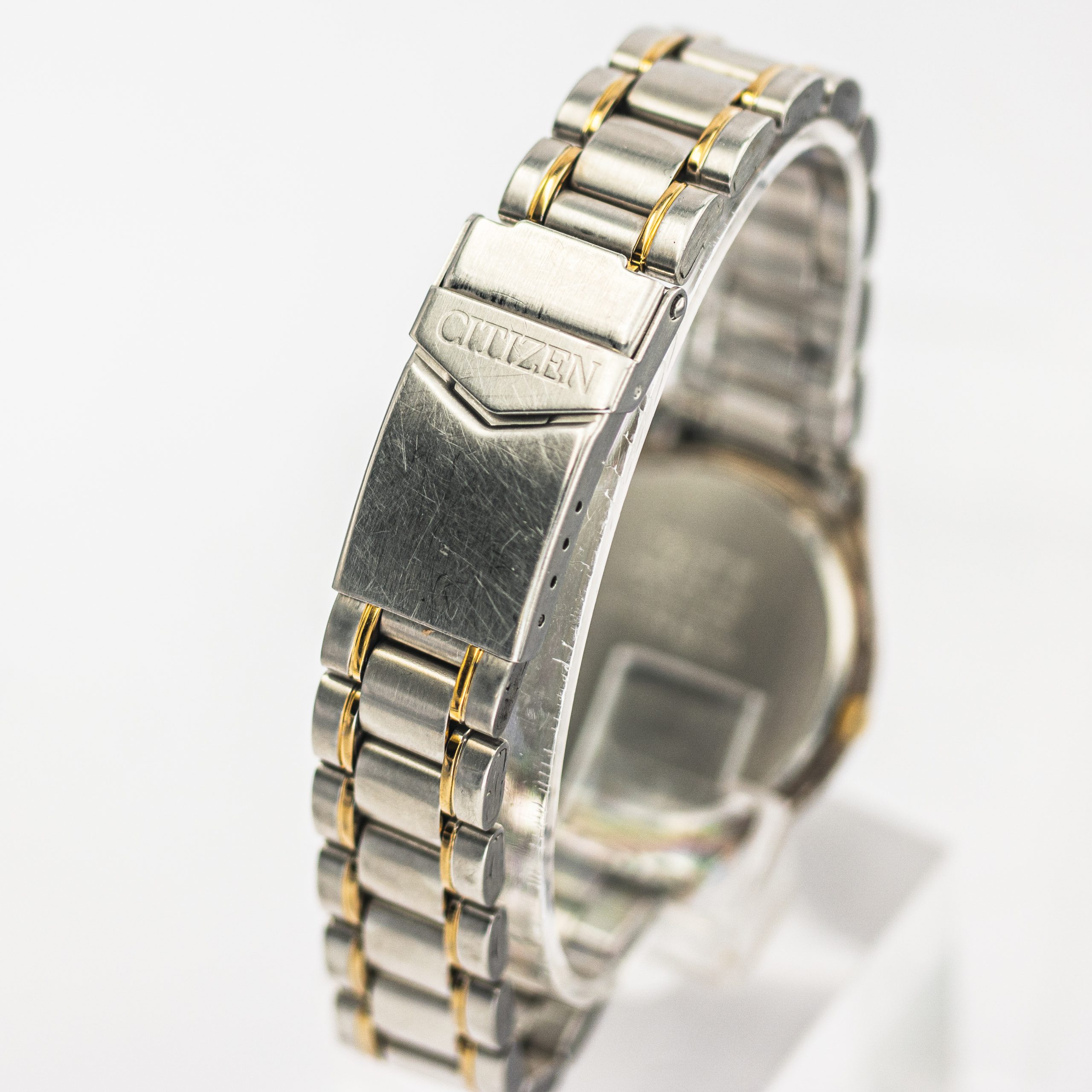 1531_marcels_watch_group_vintage_wristwatch_1992_citizen_2510_BO1558M_bracelet_02