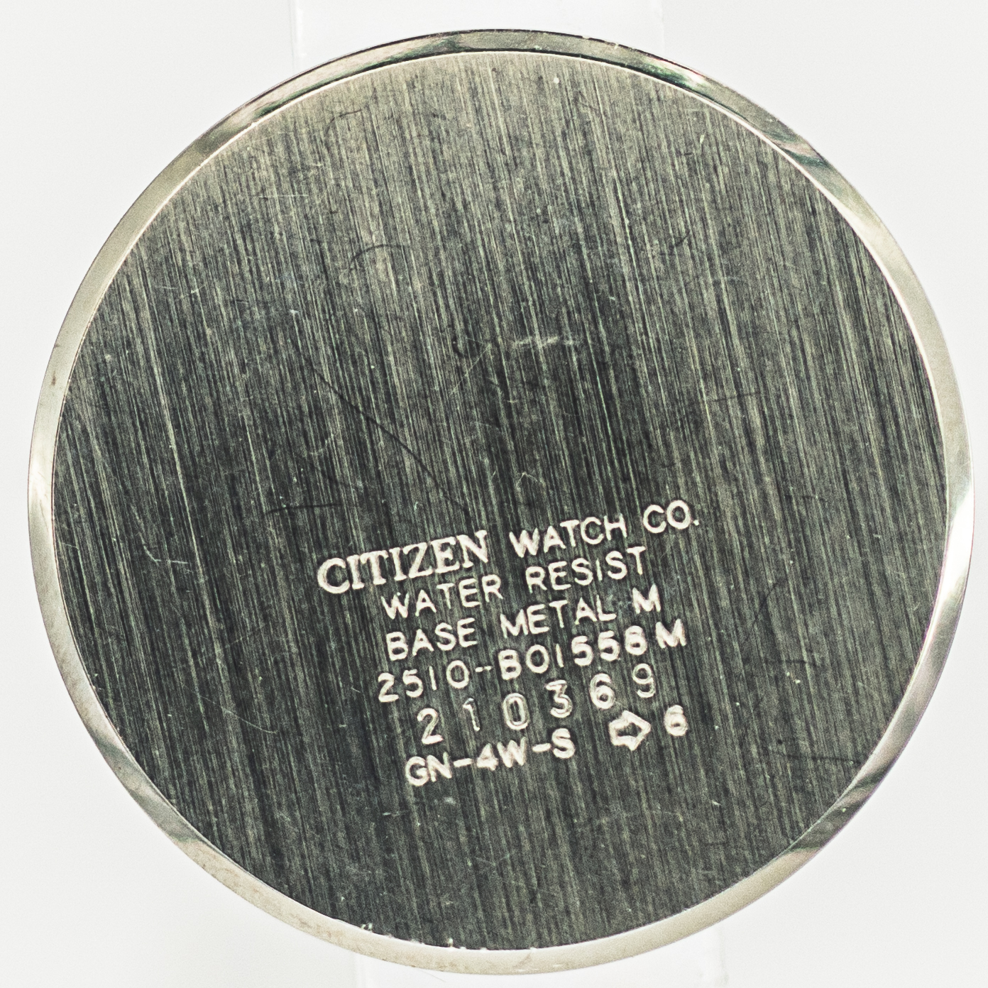 1531_marcels_watch_group_vintage_wristwatch_1992_citizen_2510_BO1558M_caseback_03