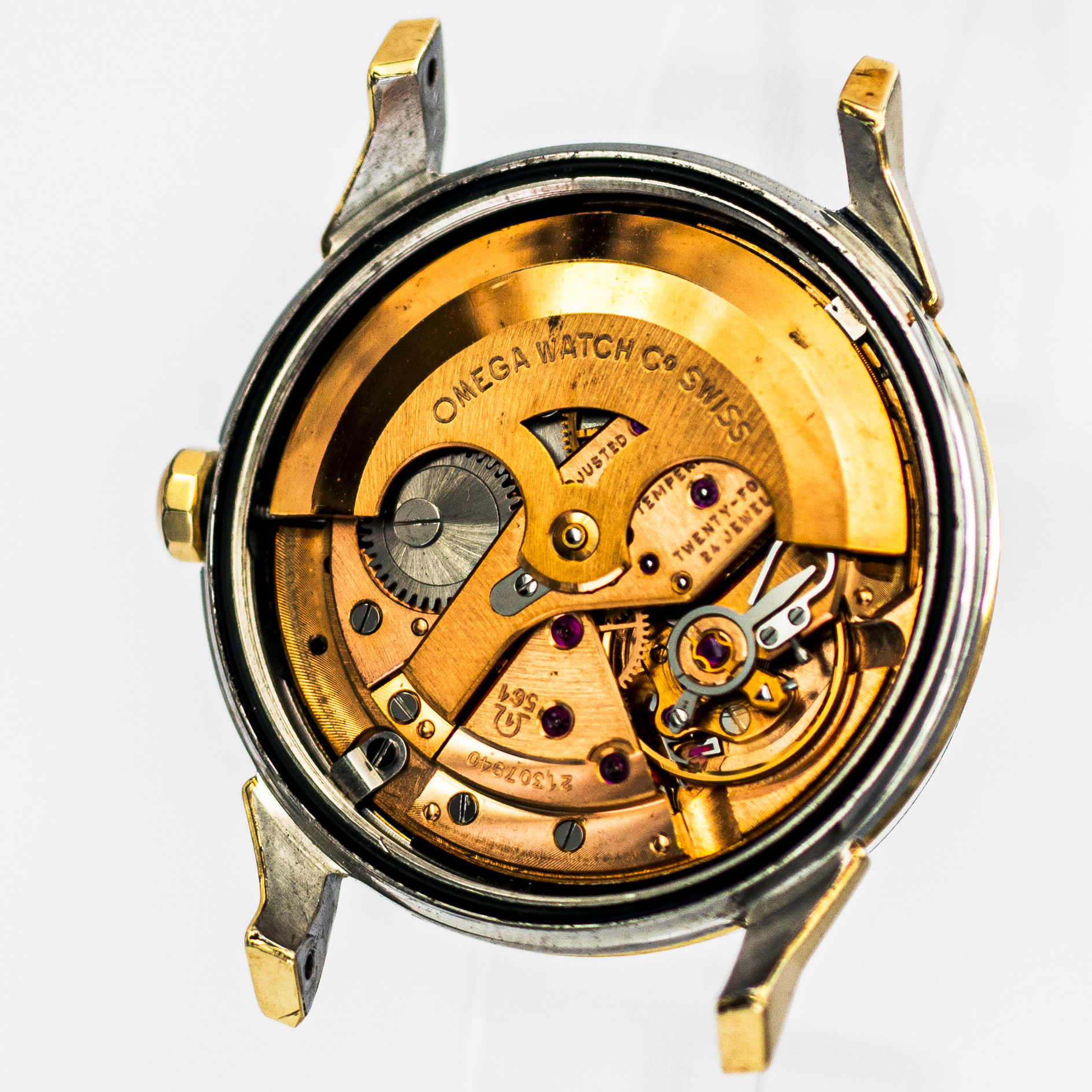 1532_marcels_watch_group_vintage_wristwatch_1964_omega_168.005_constellation_pie_pan_cal561_movement_03