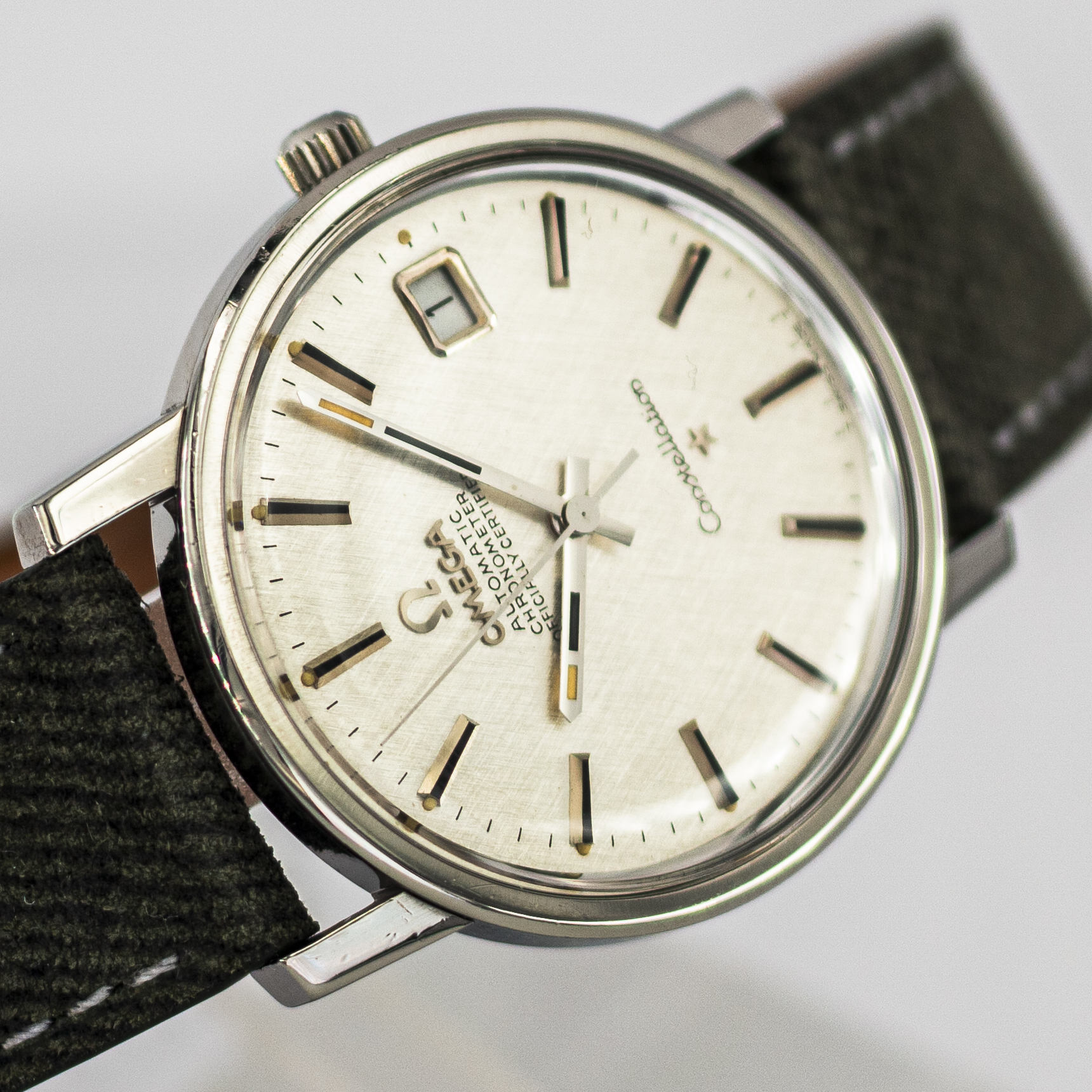 1539_marcels_watch_group_vintage_wristwatch_1968_omega_168.018_constellation_dial_11