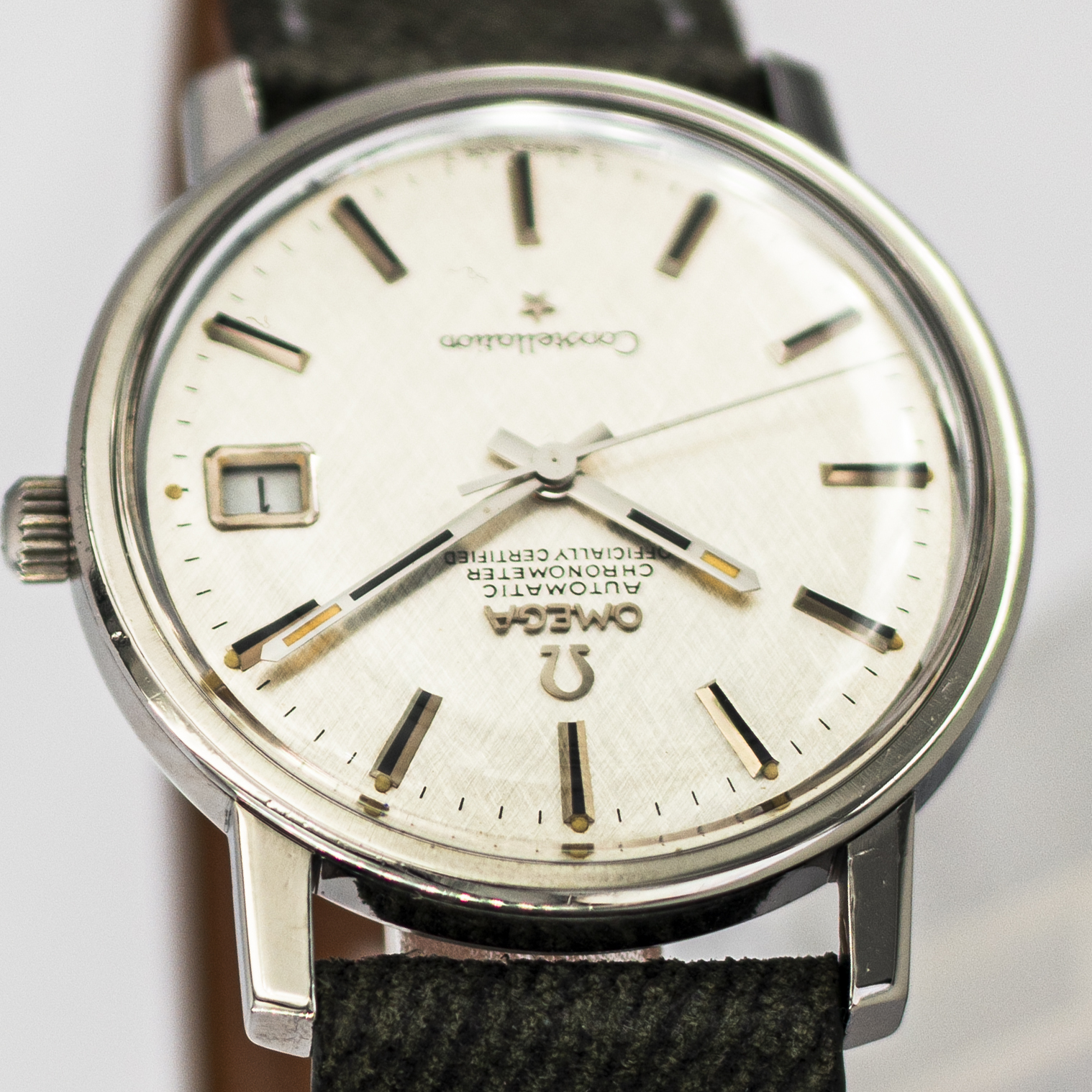 1539_marcels_watch_group_vintage_wristwatch_1968_omega_168.018_constellation_lugs_04
