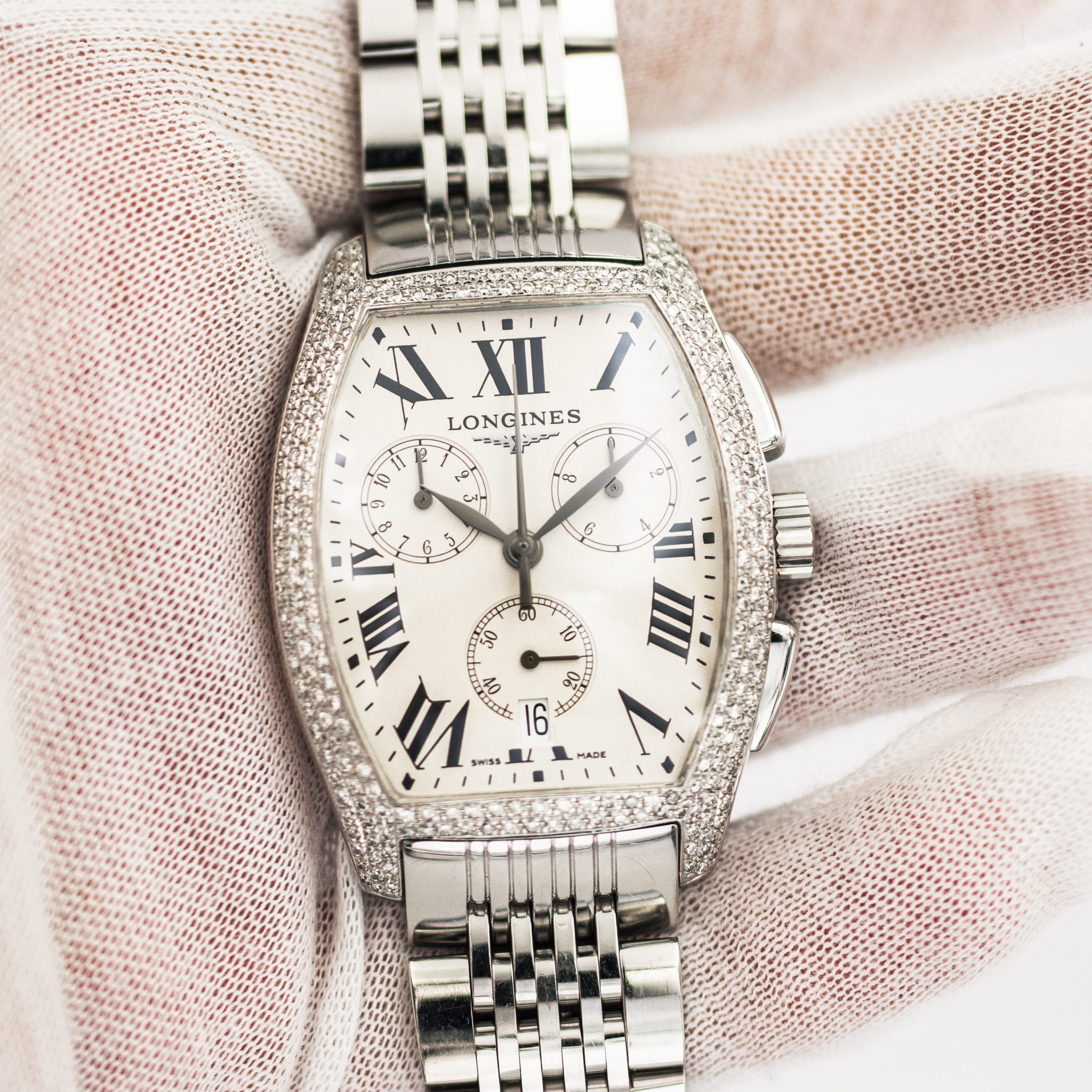 1547_marcels_watch_group_wristshot_2000s_longines_L2.656.4.71.6_evidenza_dial_13