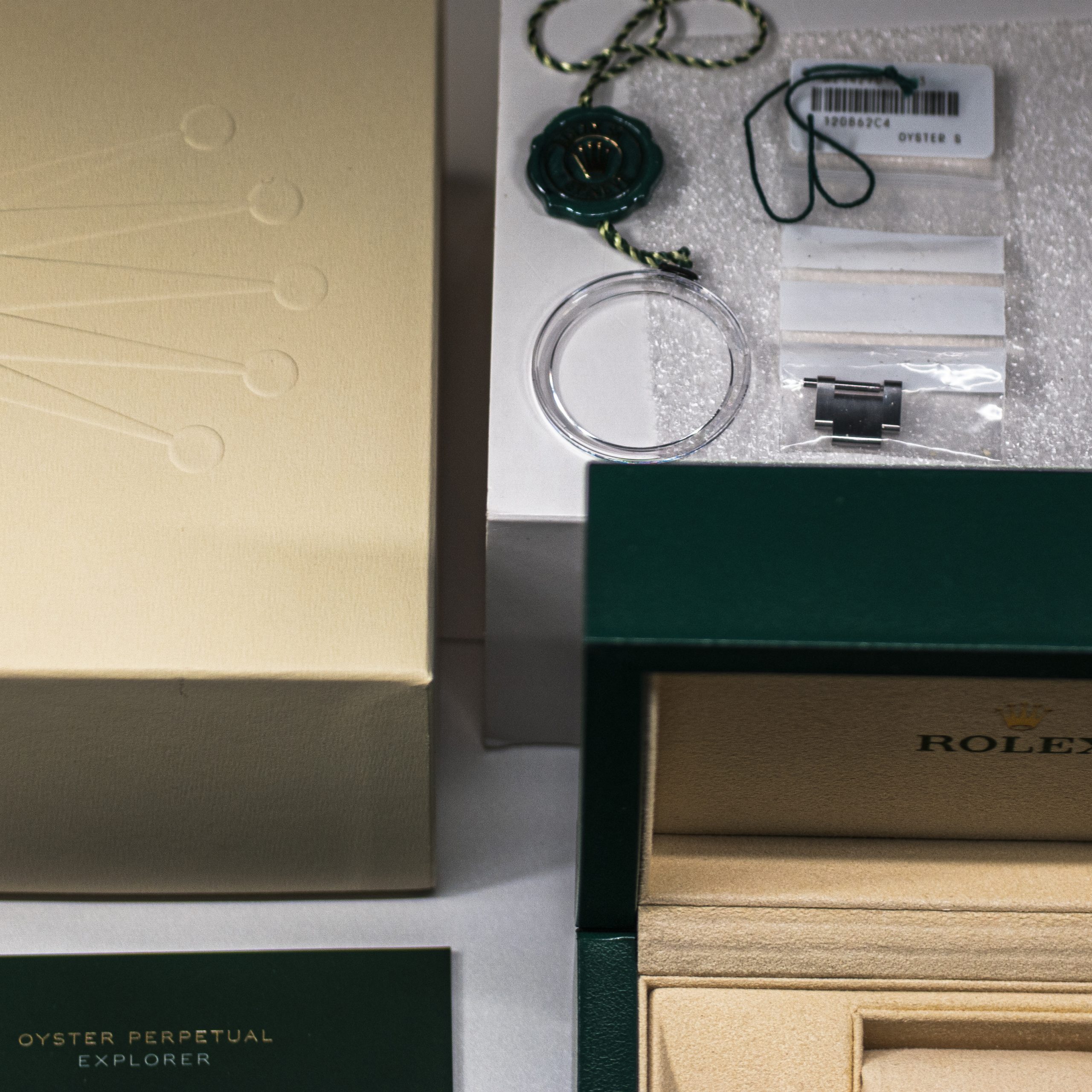 1549_marcels_watch_group_wristwatch_2018_rolex_214270_explore_mk2_box_papers_02