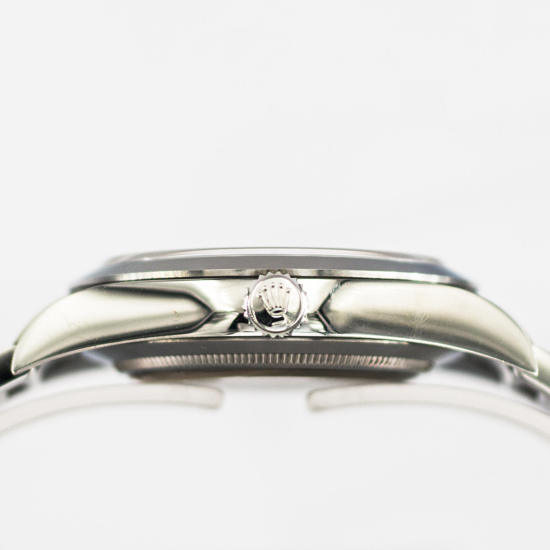 1549_marcels_watch_group_wristwatch_2018_rolex_214270_explore_mk2_case_side_01