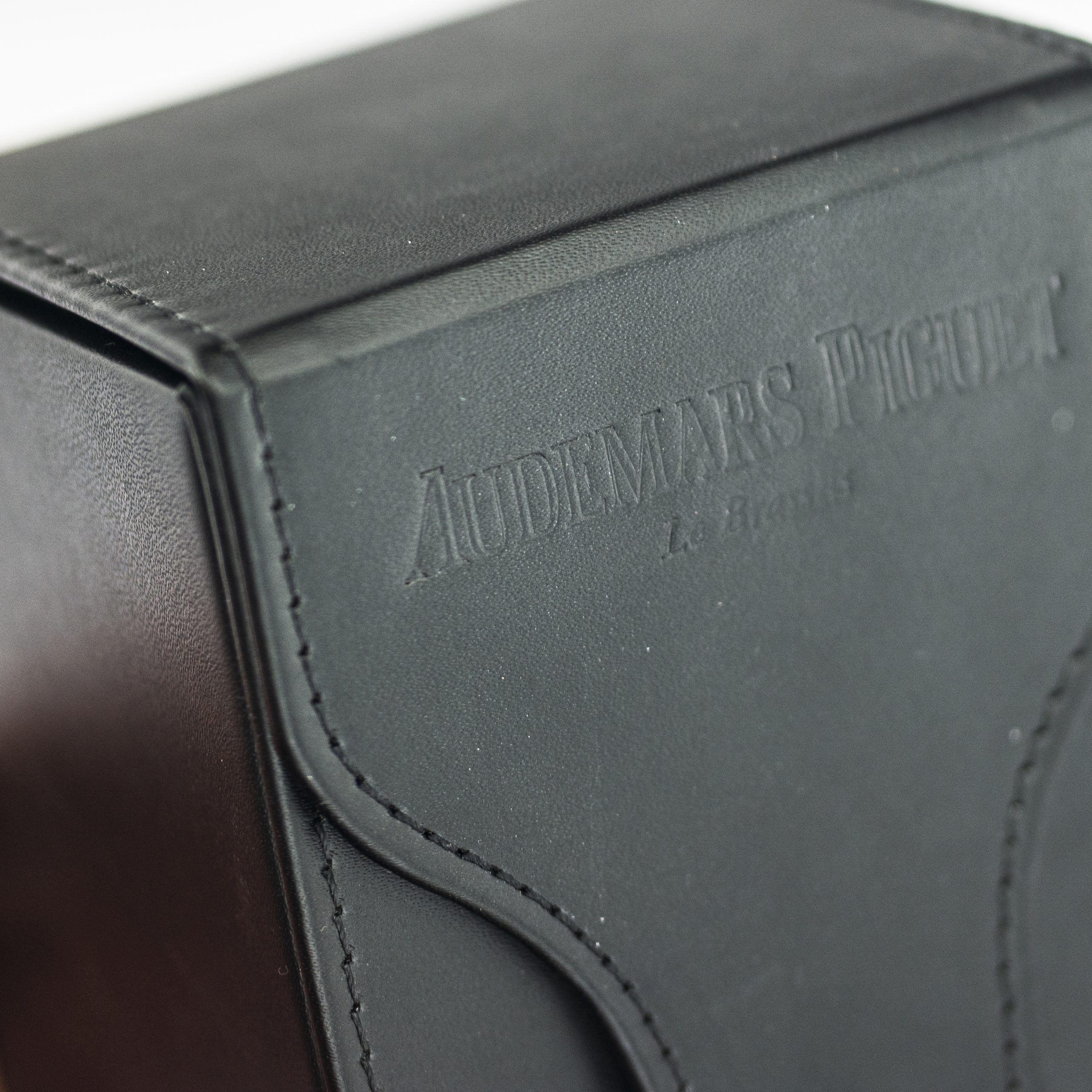 1511_marcels_watch_group_wristwatch_audemars_piguet_15202ST