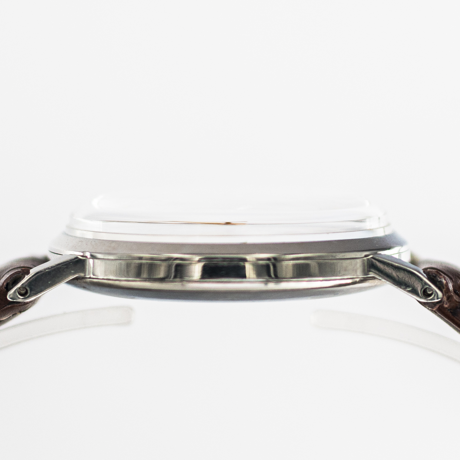1540_marcels_watch_group_vintage_wristwatch_1960s_citizen_5140_phynox_case_side_01