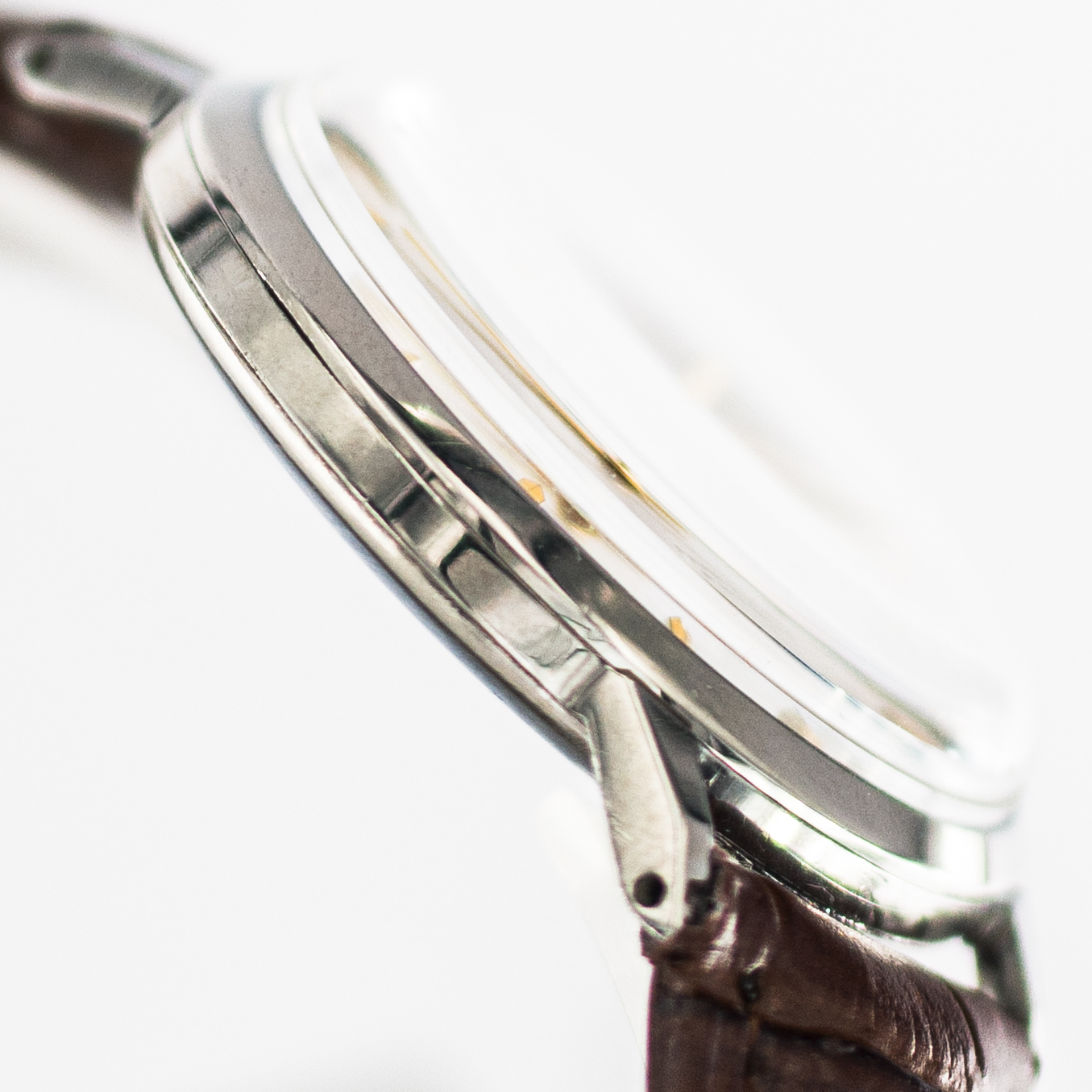 1540_marcels_watch_group_vintage_wristwatch_1960s_citizen_5140_phynox_case_side_02