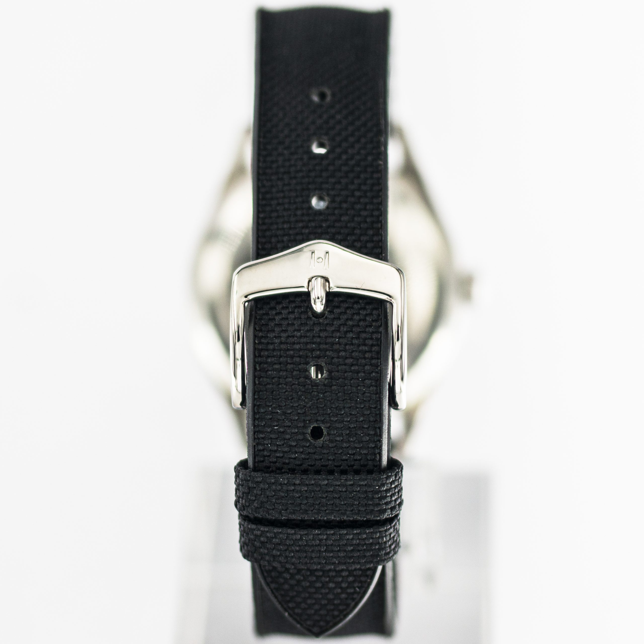 1562_marcels_watch_group_vintage_wristwatch_1953black_dial_omega_2792_buckle_01