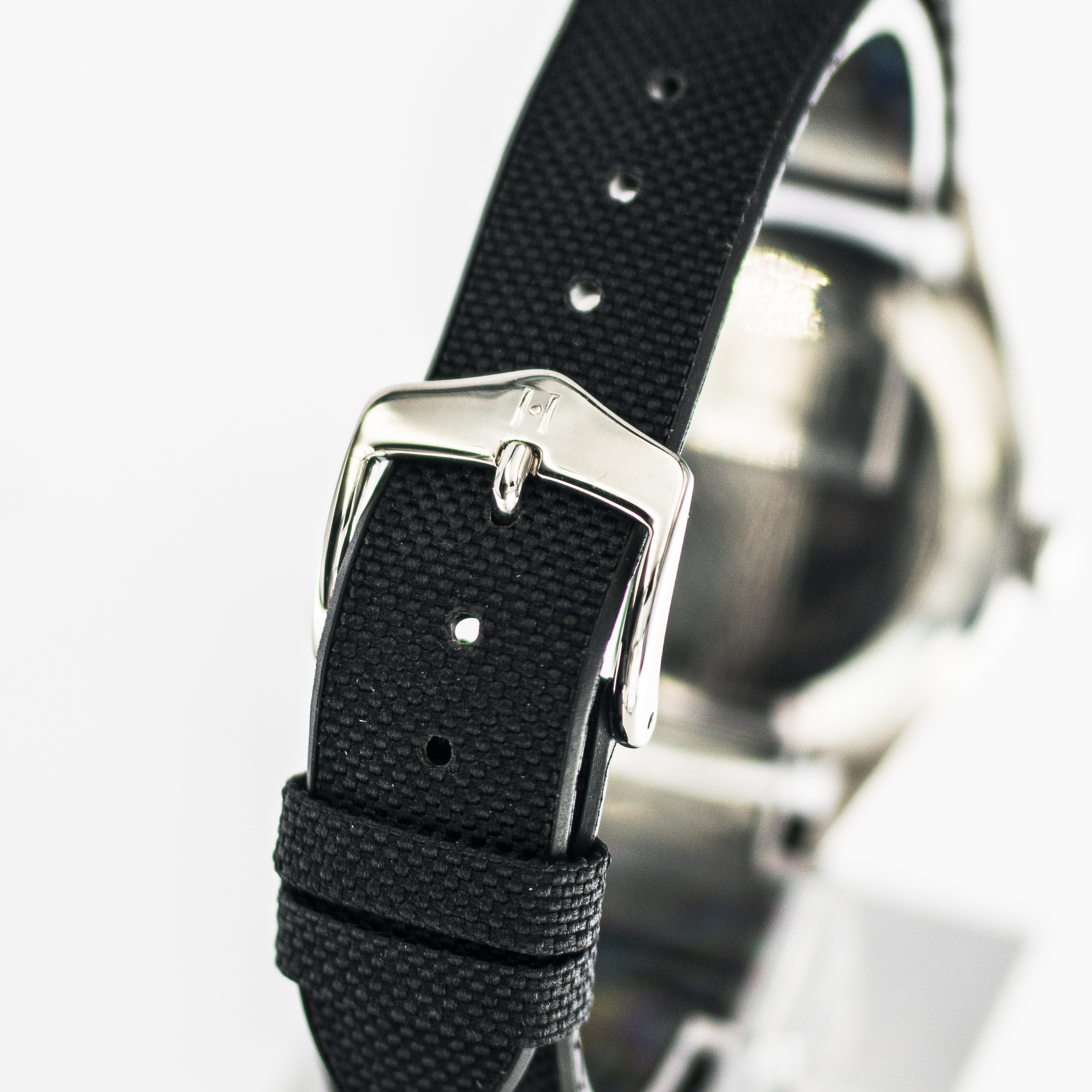 1562_marcels_watch_group_vintage_wristwatch_1953black_dial_omega_2792_buckle_02