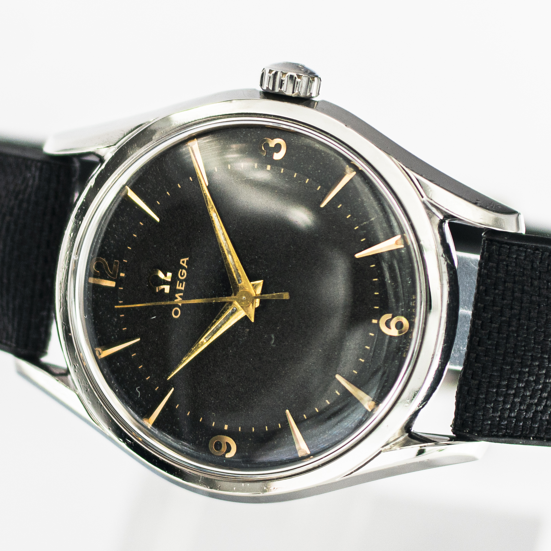 1562_marcels_watch_group_vintage_wristwatch_1953black_dial_omega_2792_dial_12