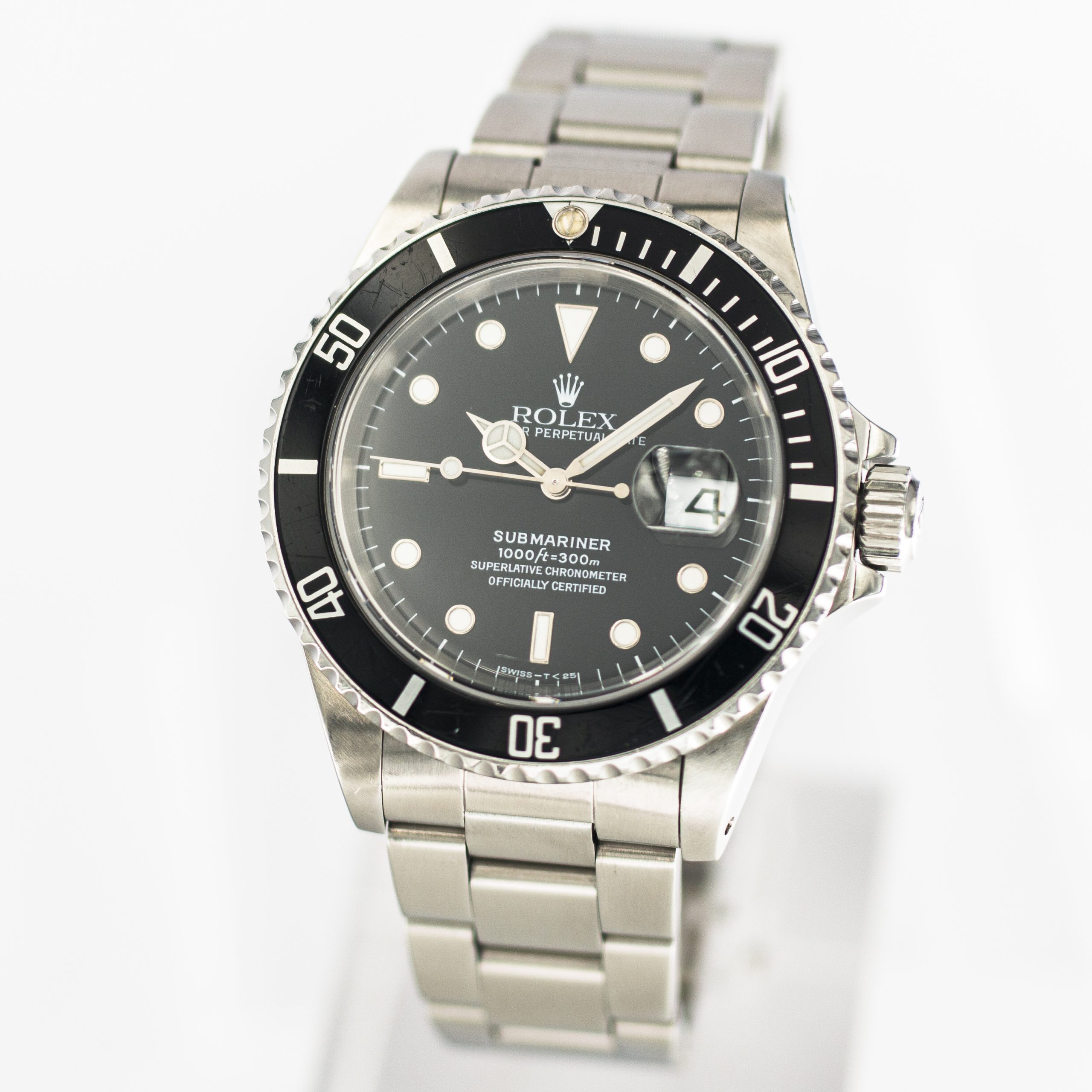 1565_marcels_watch_group_vintage_wristwatch_1989_rolex_16610_submariner_dial_02