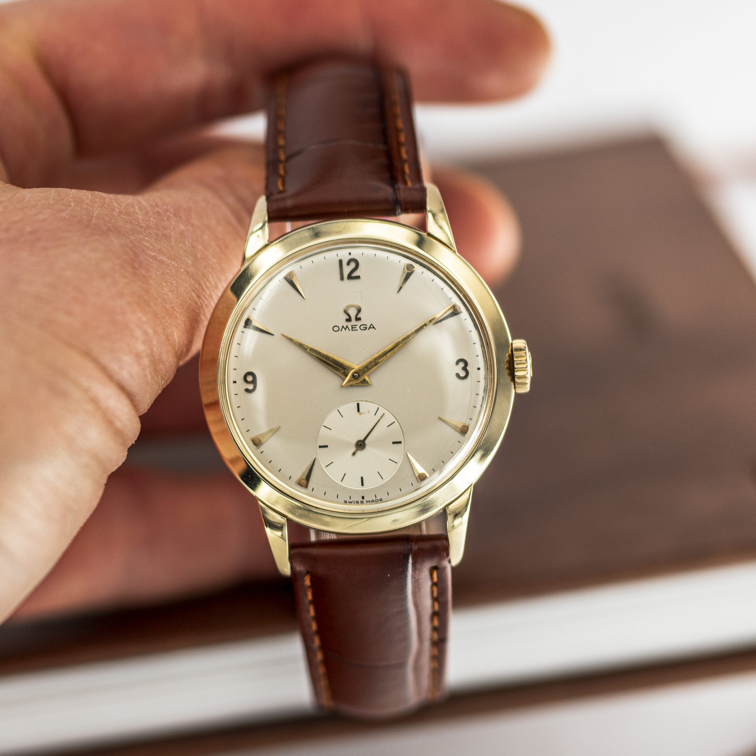 1566_marcels_watch_group_vintage_wristwatch_1952_omega_2684_tresor_dial_08