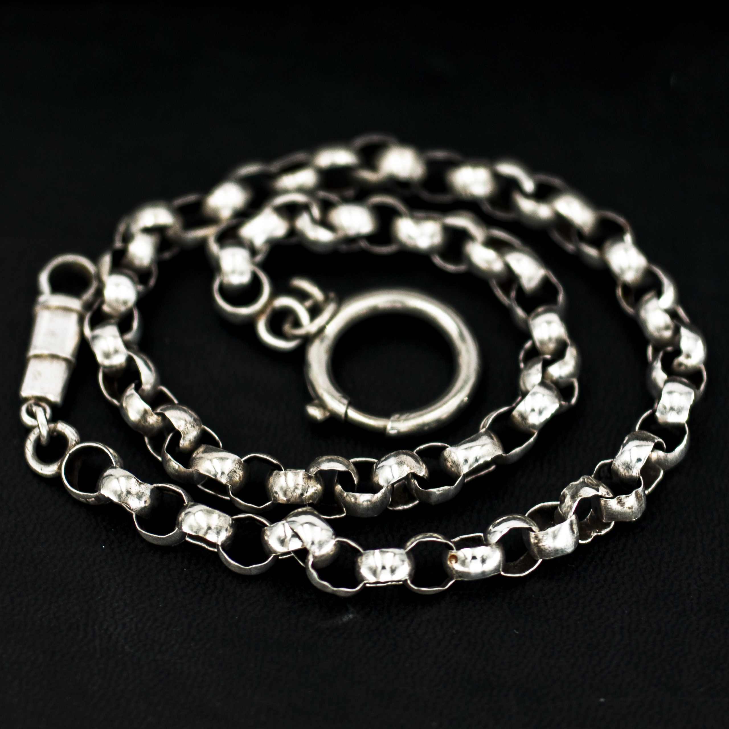STR0140_marcels_watch_group_antique_pocketwatch_hain_link_for_pocketwatch_handmade_pea_link_in_silver_1800s_01