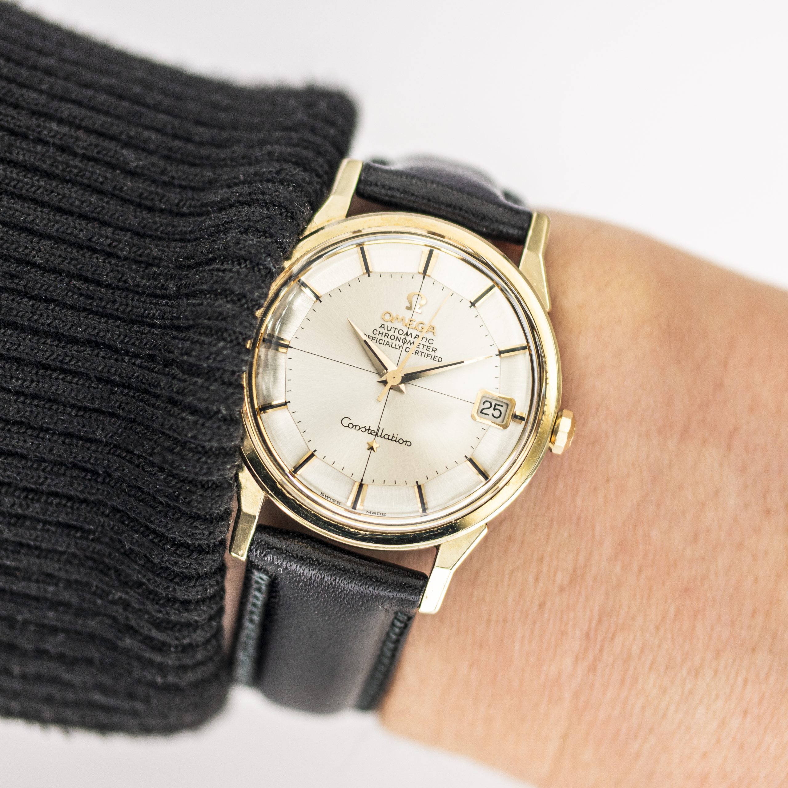 1567_marcels_watch_group_vintage_wristwatch_1963_omega_168.005_constellation_pie_pan_wristshot_02