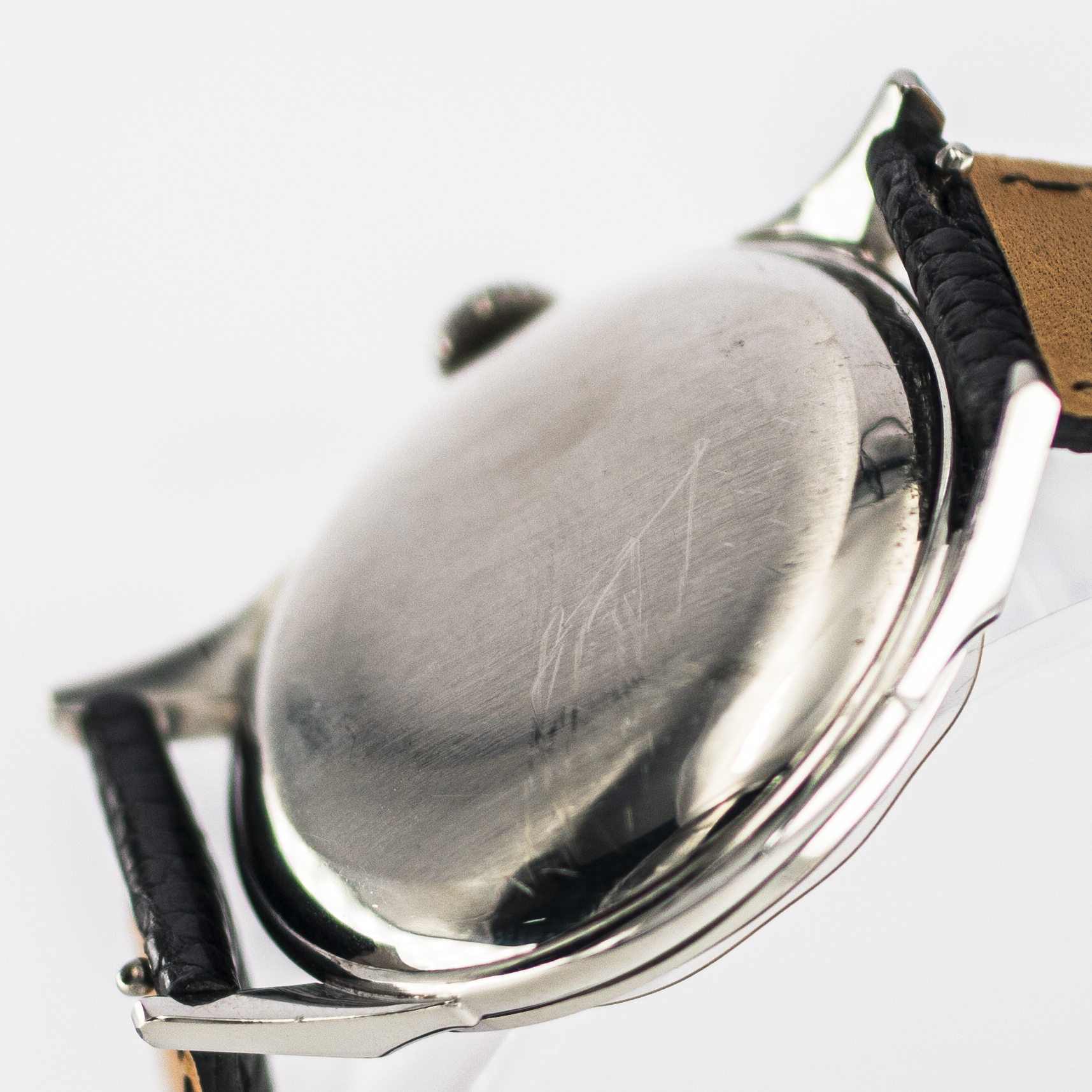 1569_marcels_watch_group_vintage_wristwatch_1952_omega_2608_6sc_caseback_07